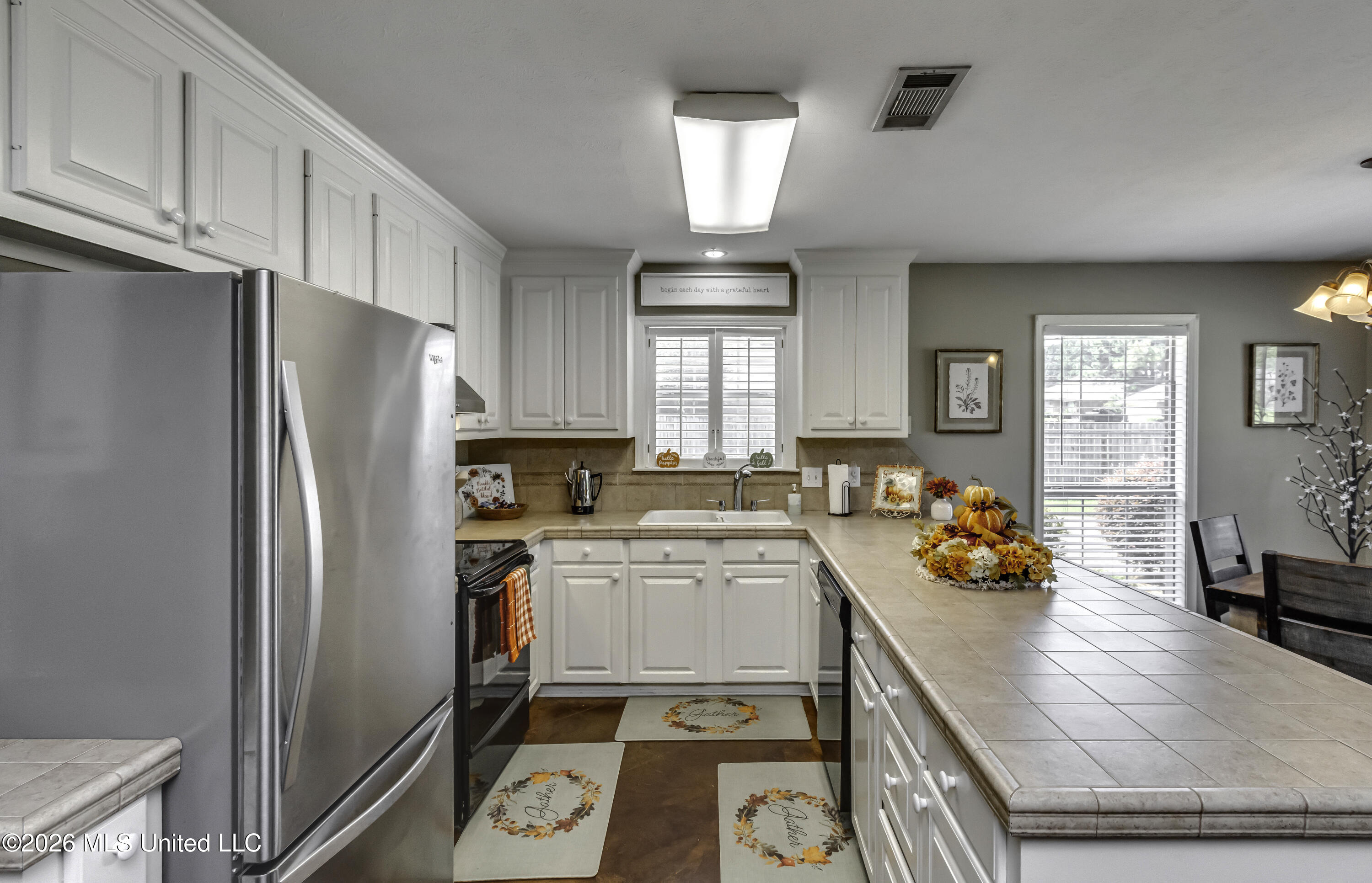 1112 3rd Street Property Photo 48
