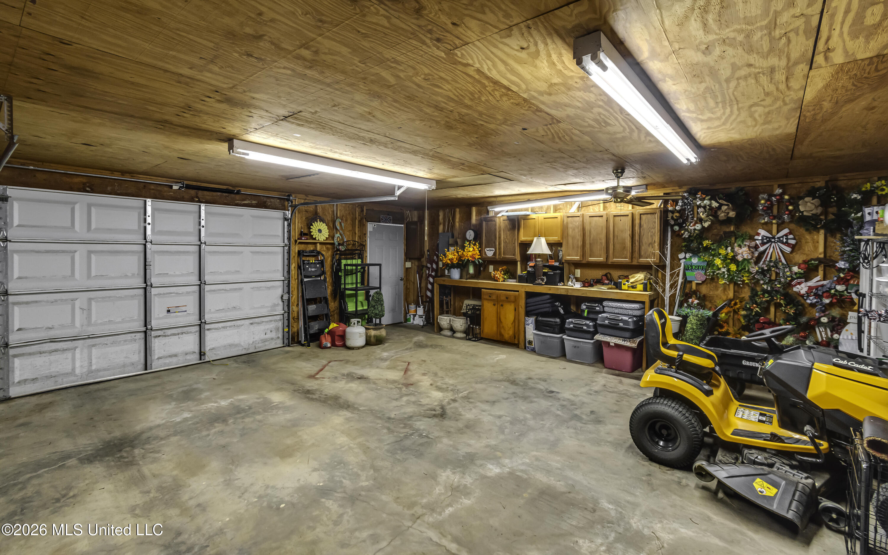 1112 3rd Street Property Photo 98