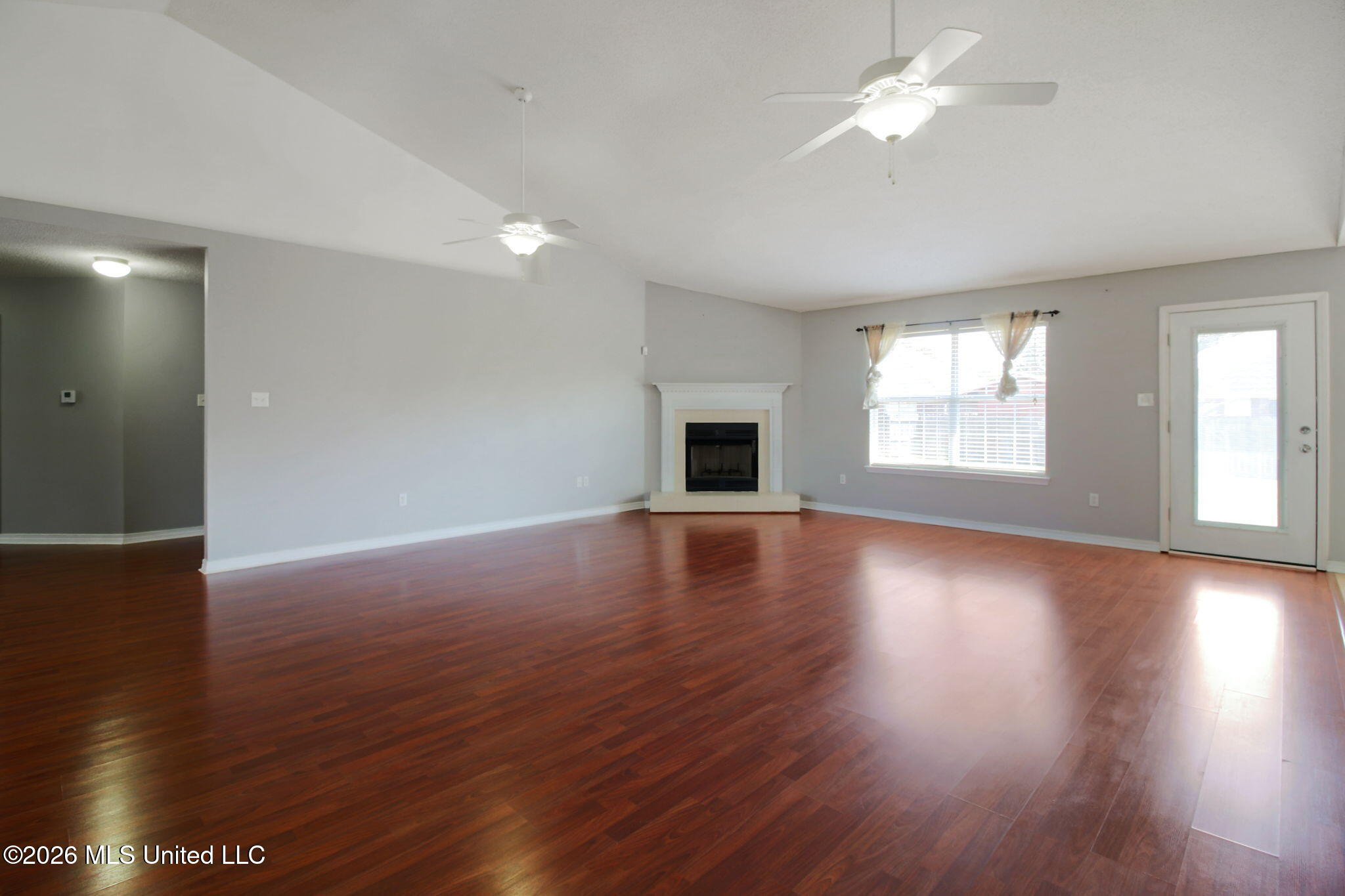 15250 Camelot Drive Property Photo 10