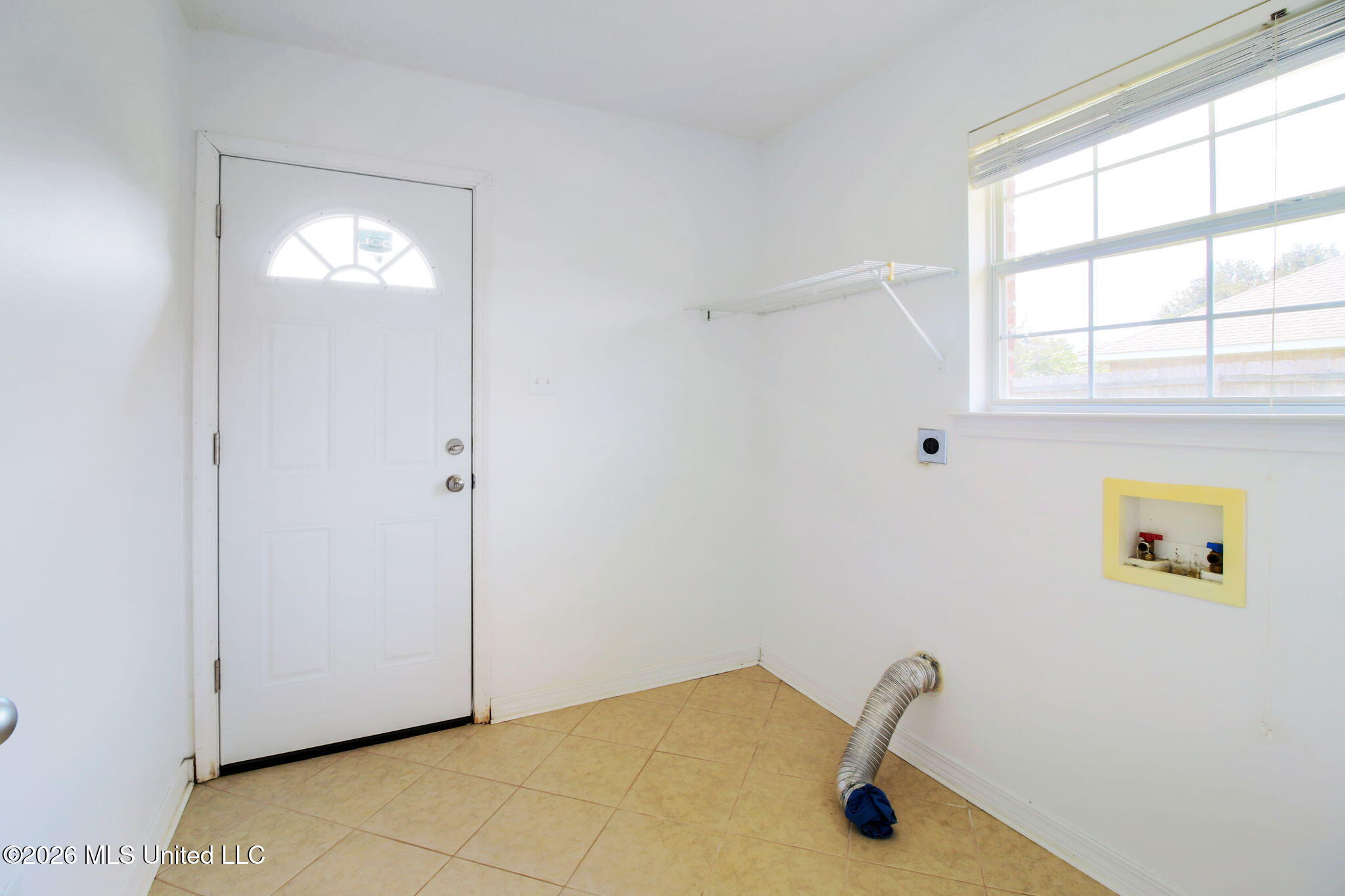 15250 Camelot Drive Property Photo 19