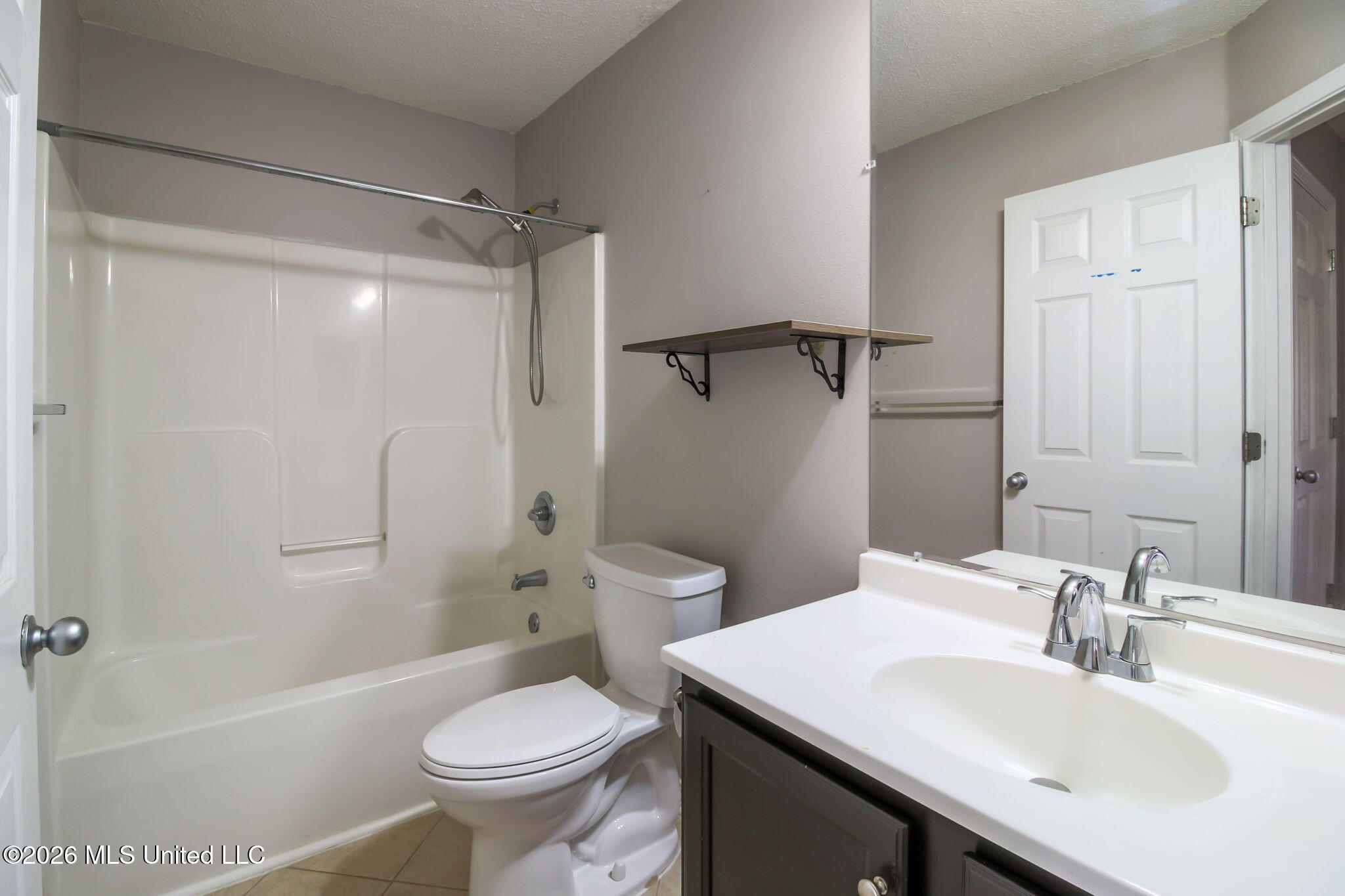 15250 Camelot Drive Property Photo 28