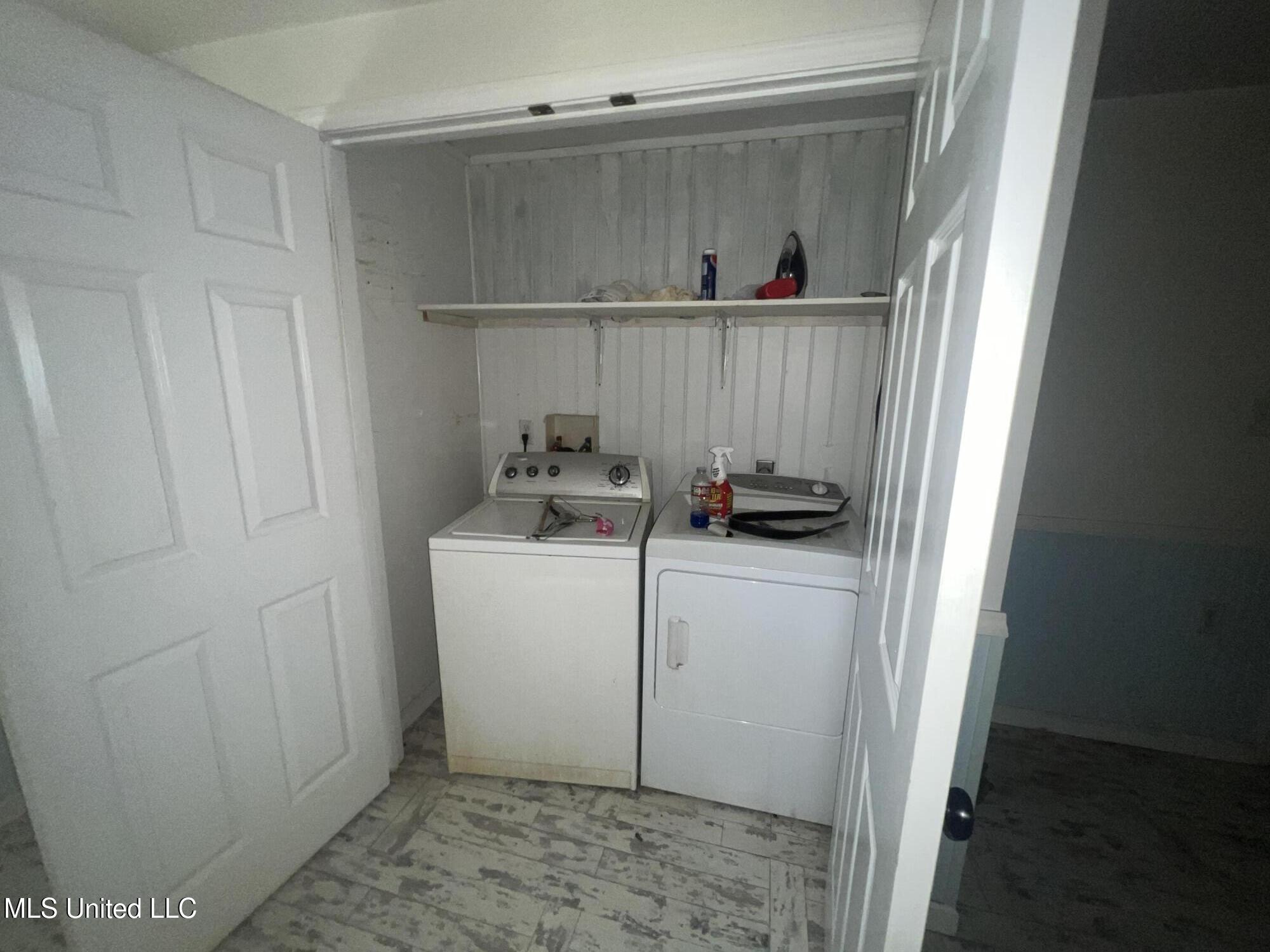207 Vacation Lane Property Photo 16