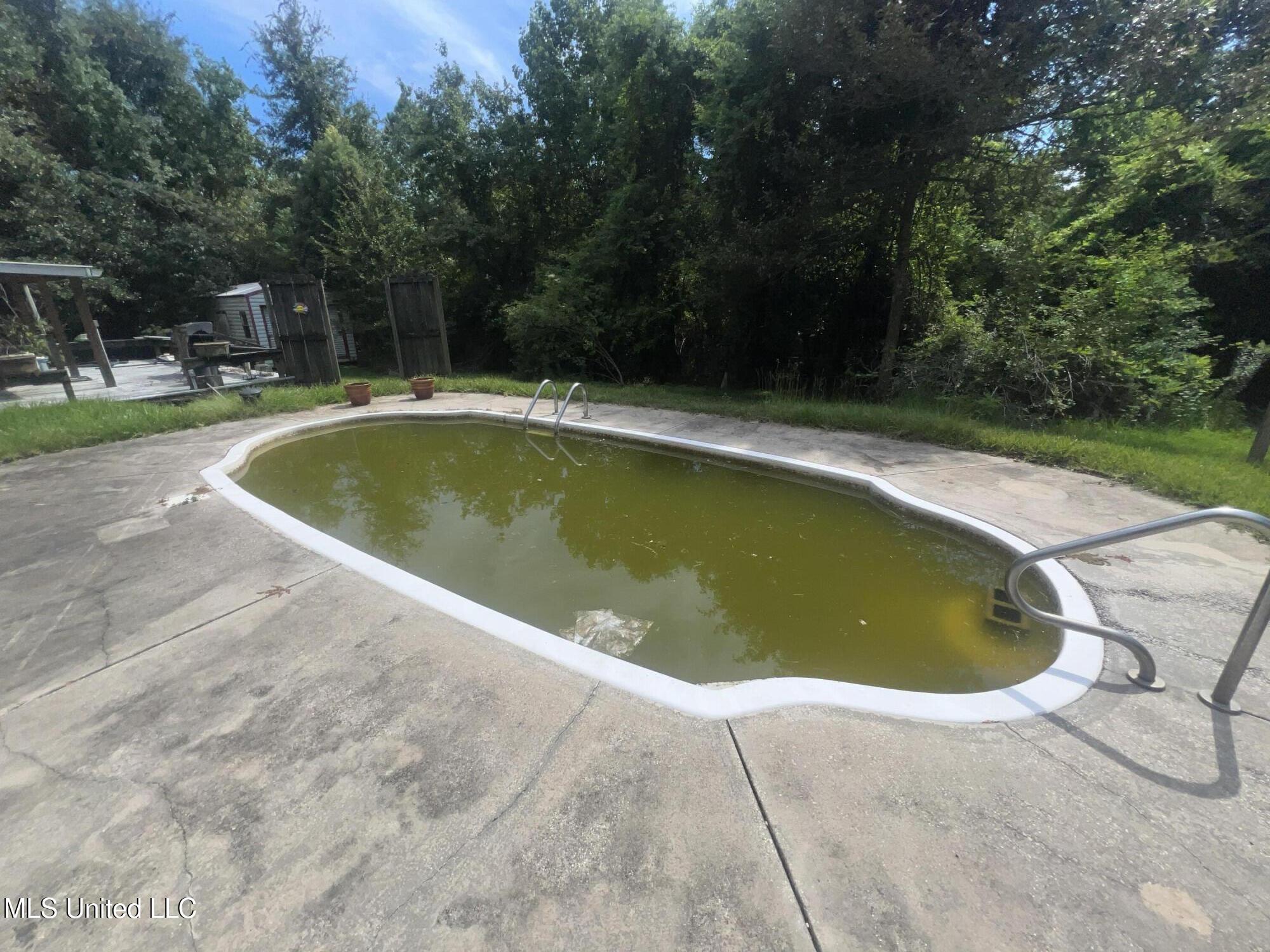 207 Vacation Lane Property Photo 24