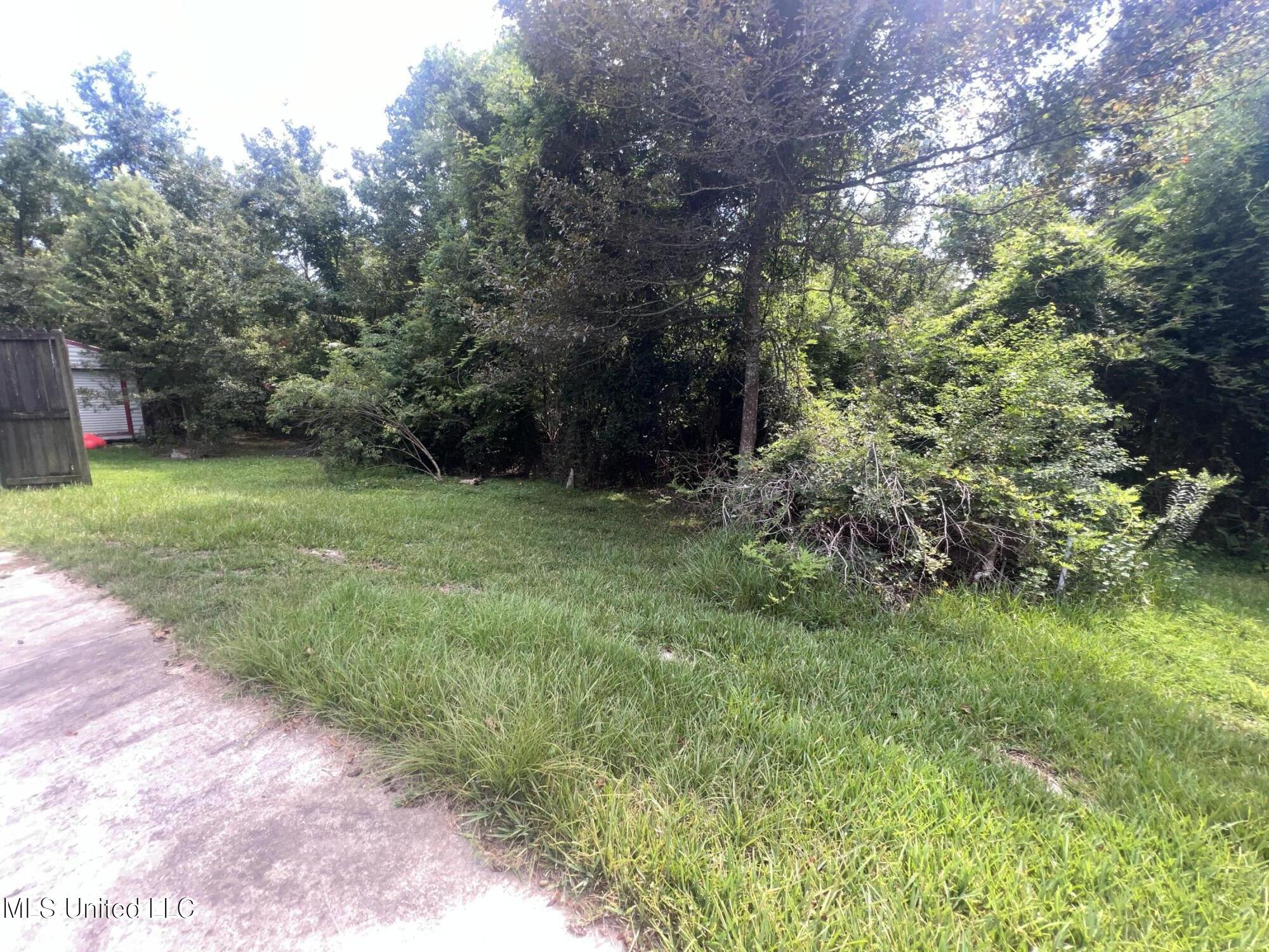 207 Vacation Lane Property Photo 27