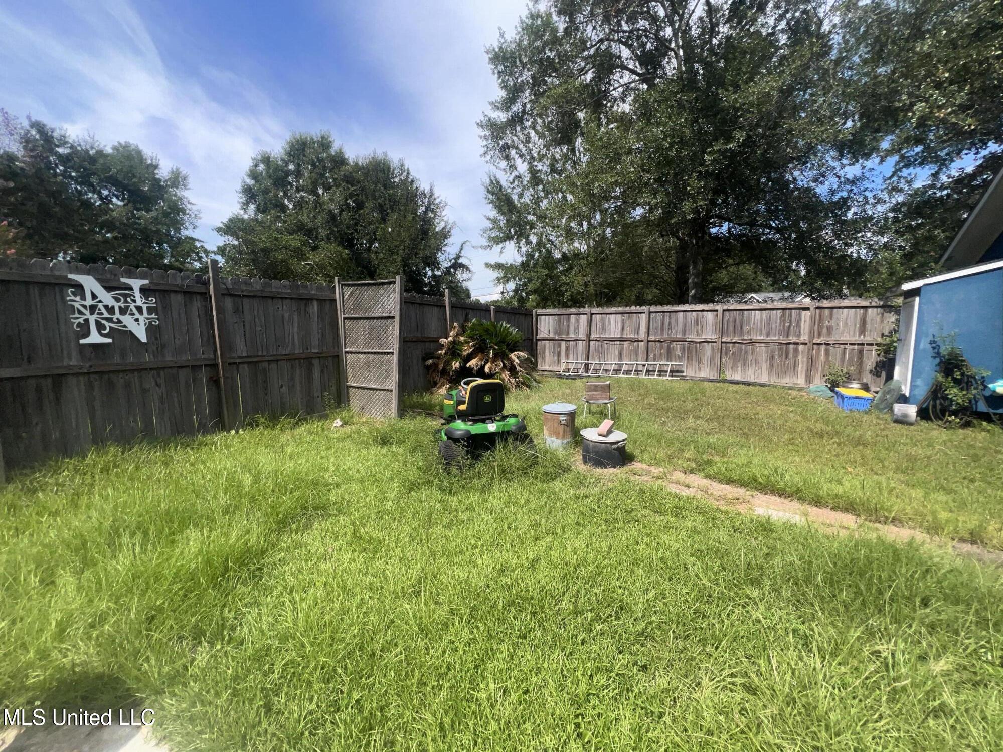 207 Vacation Lane Property Photo 28