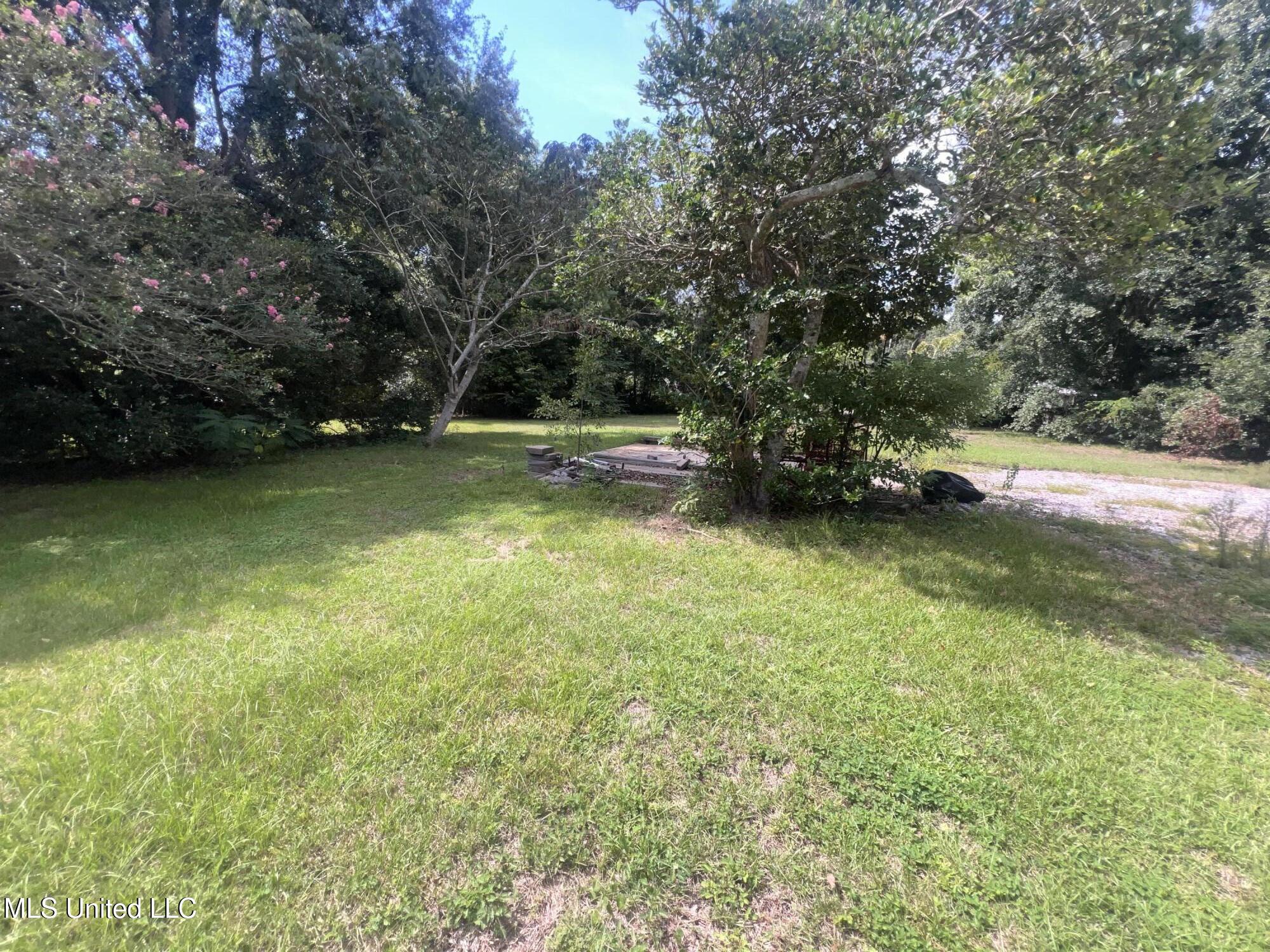 207 Vacation Lane Property Photo 30
