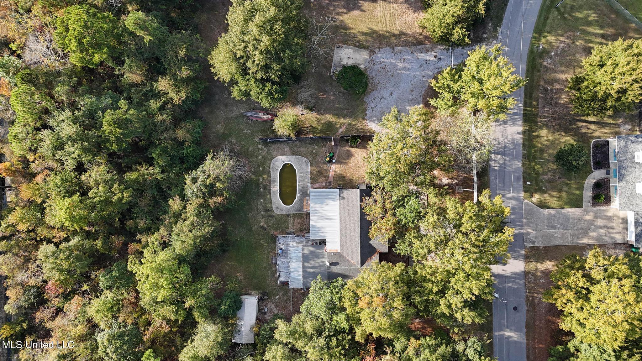 207 Vacation Lane Property Photo 43