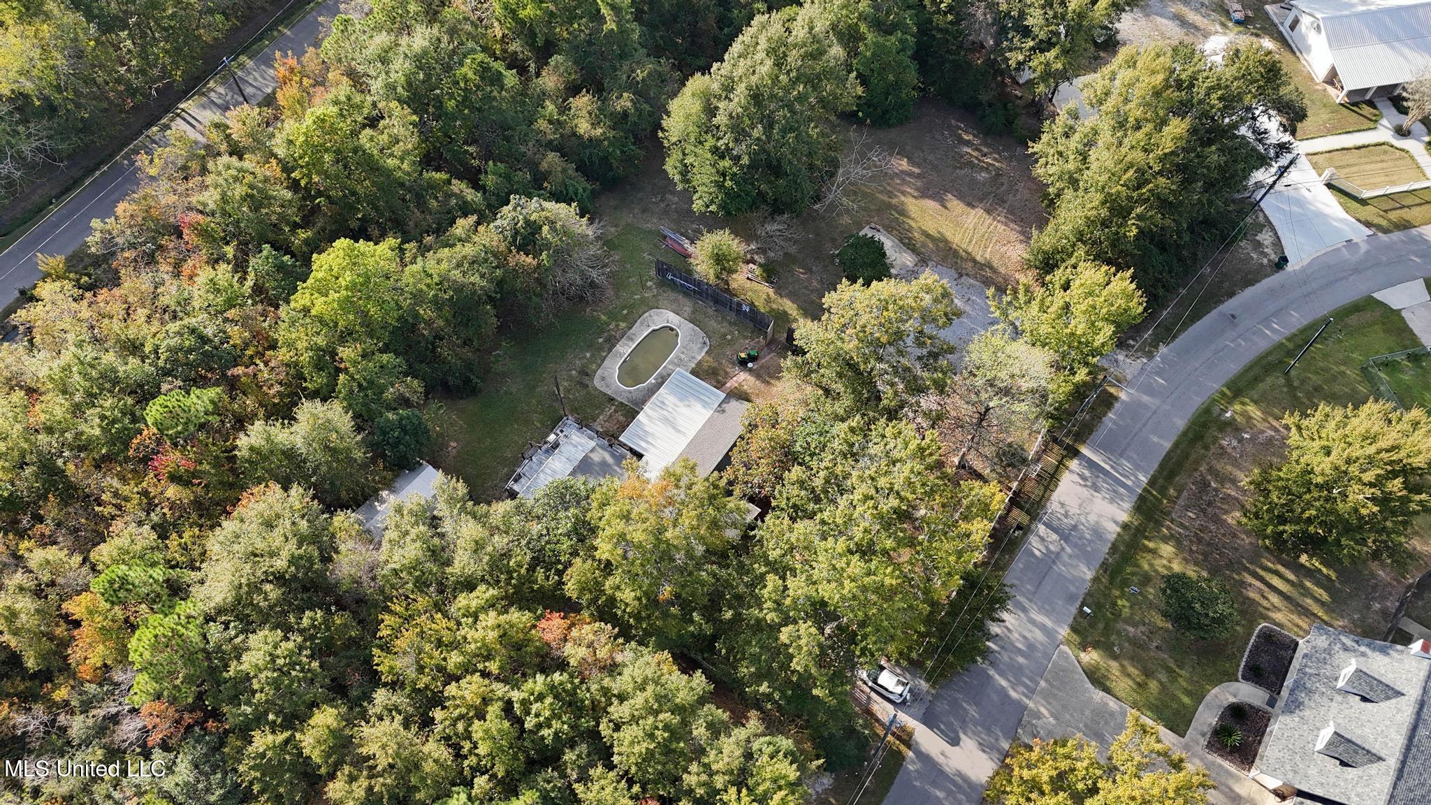 207 Vacation Lane Property Photo 44