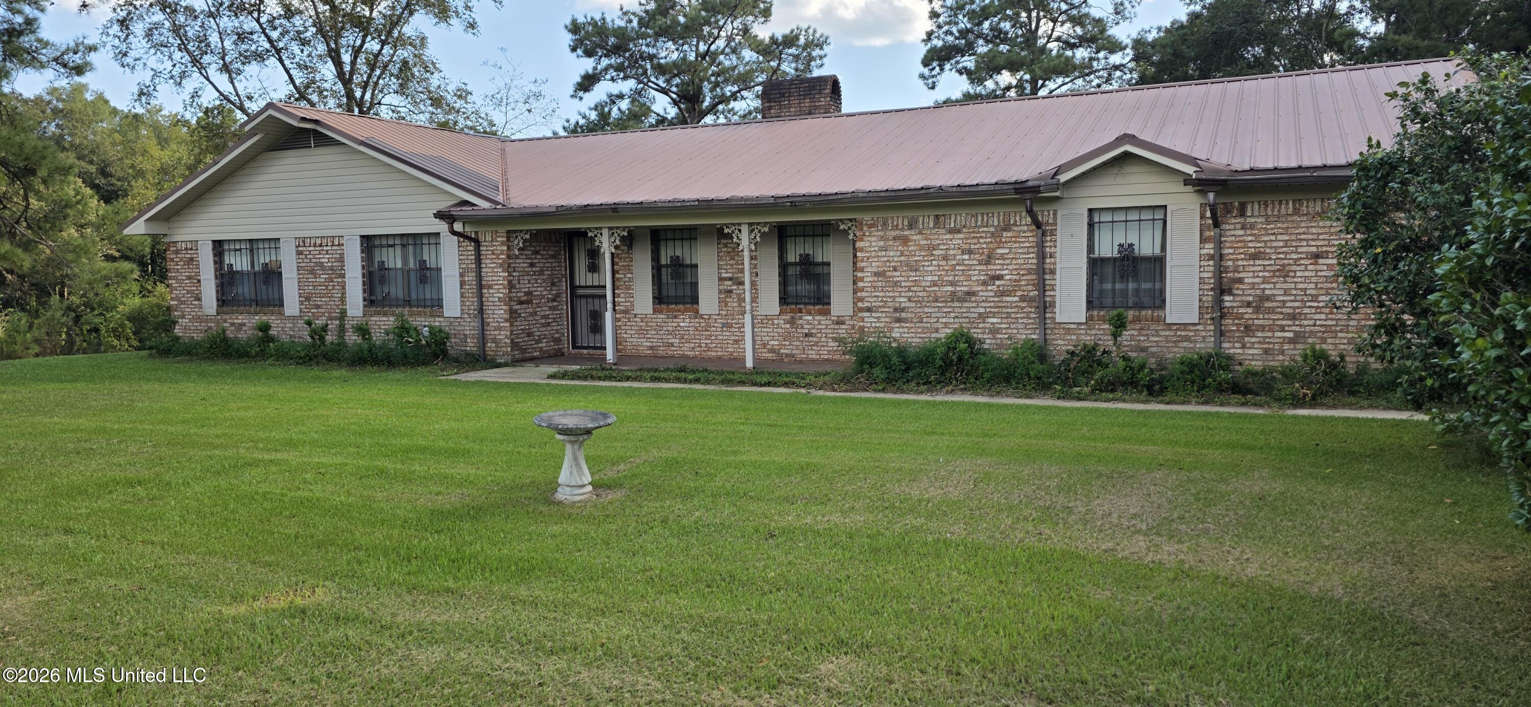 5174 Highway 98 Property Photo 2