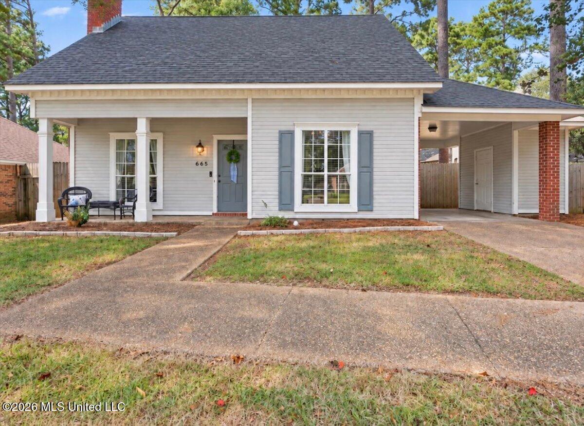 665 Twin Harbor Place Property Photo 1