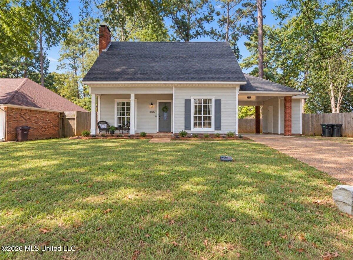 665 Twin Harbor Place Property Photo 3