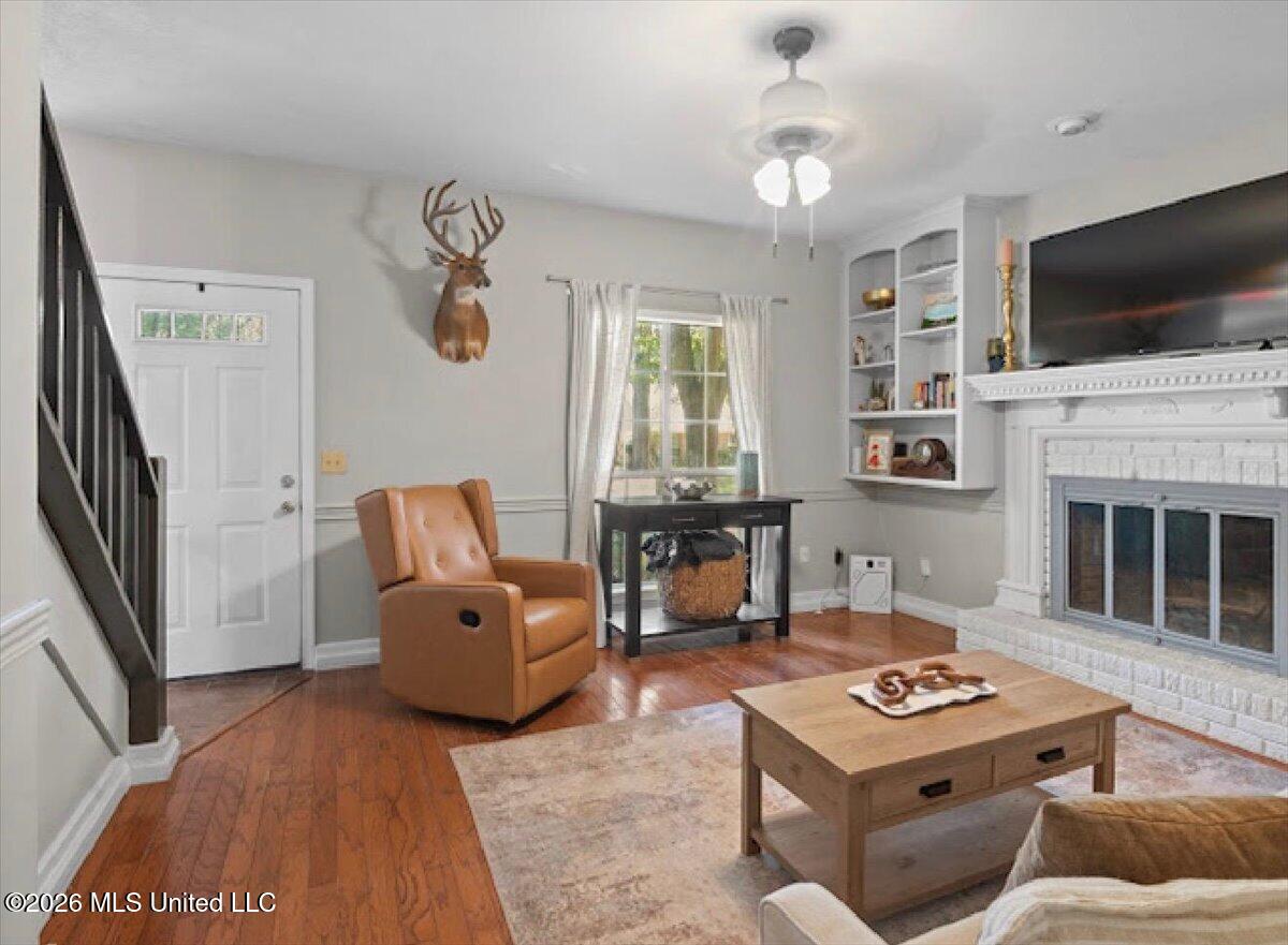 665 Twin Harbor Place Property Photo 10