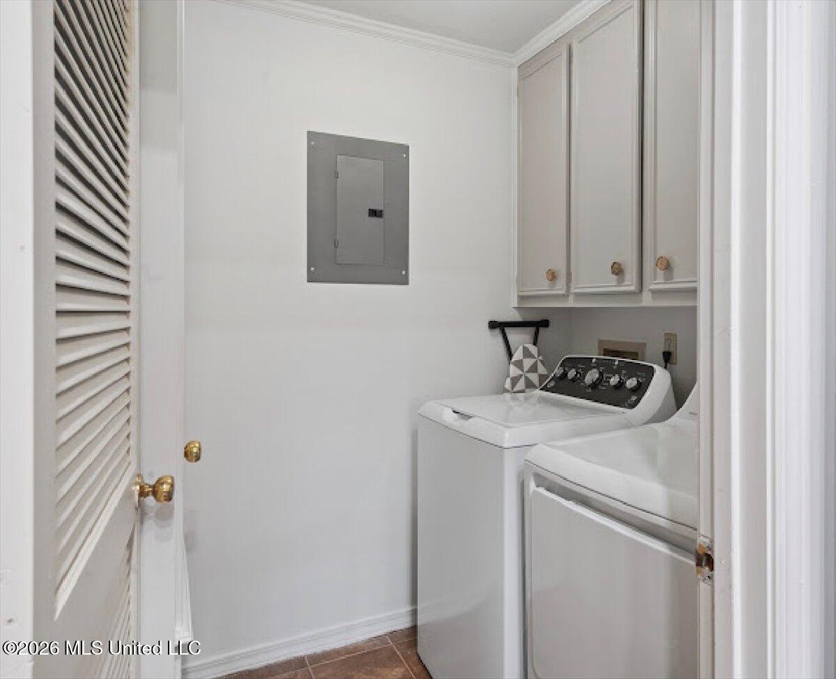 665 Twin Harbor Place Property Photo 16