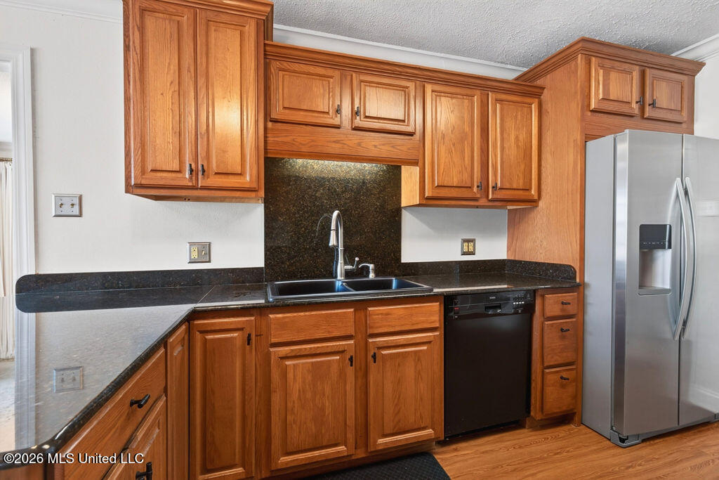 612 Sunset Drive Property Photo 13