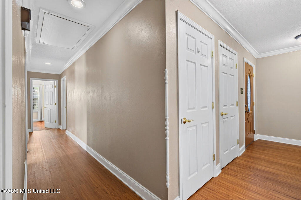 612 Sunset Drive Property Photo 25