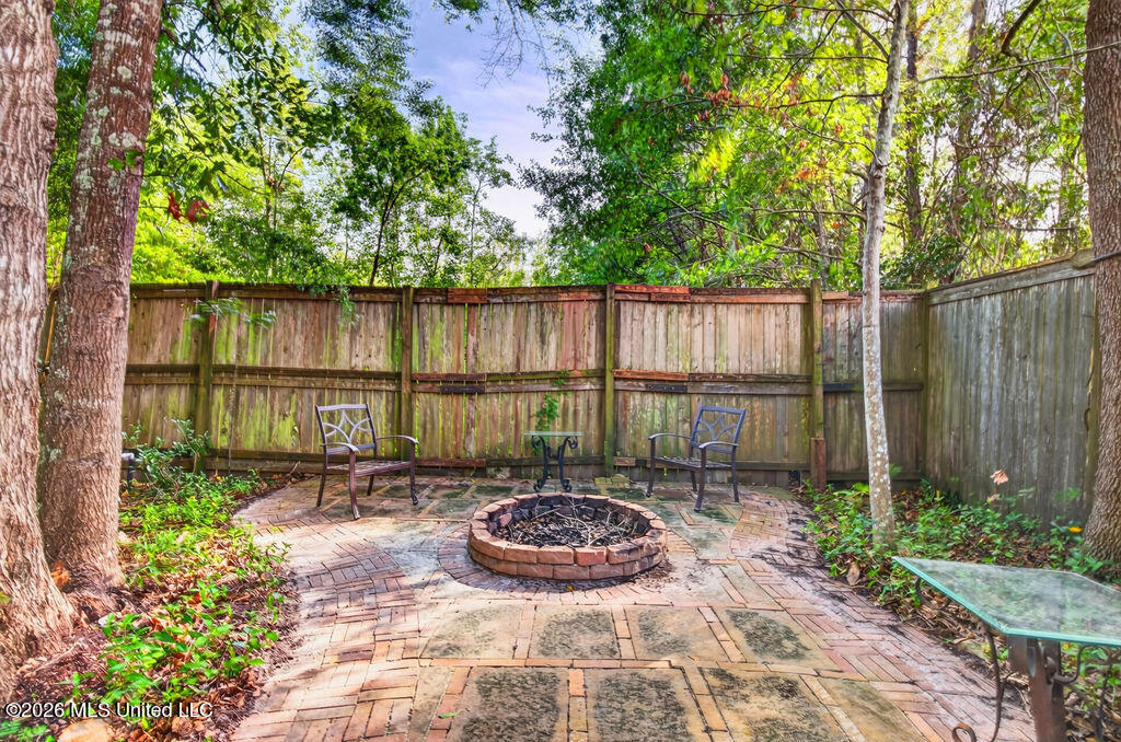612 Sunset Drive Property Photo 45