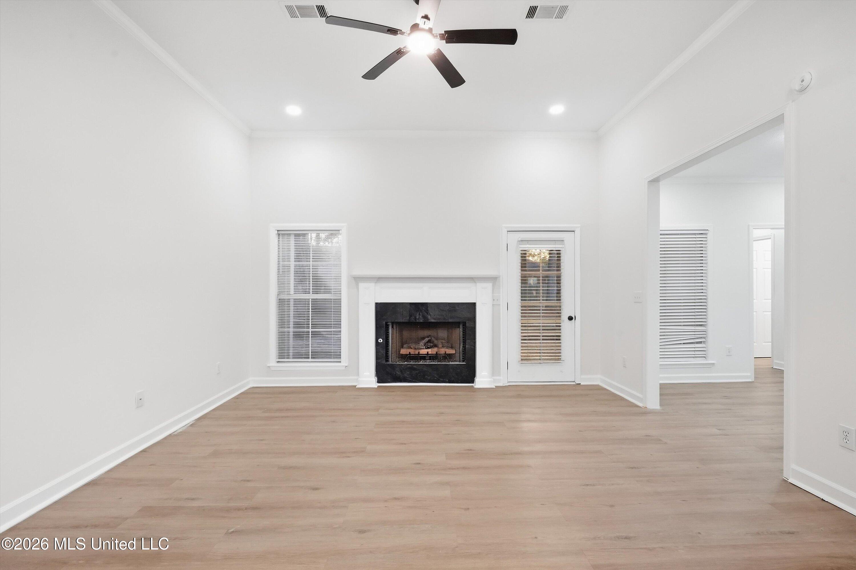 1007 Riverchase N Drive Property Photo 10