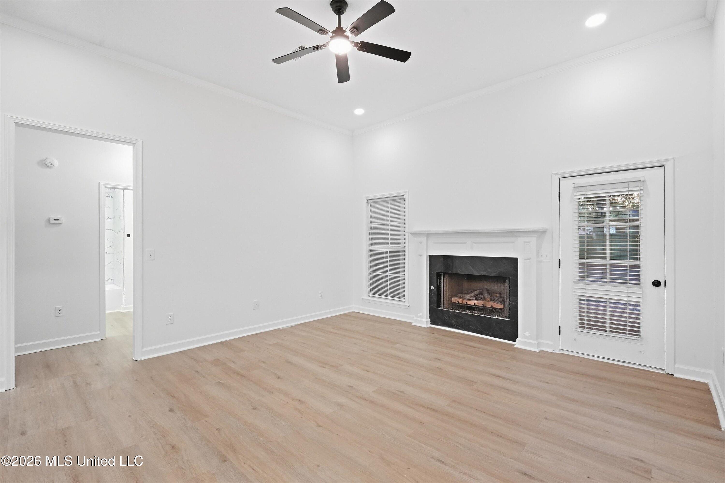 1007 Riverchase N Drive Property Photo 12