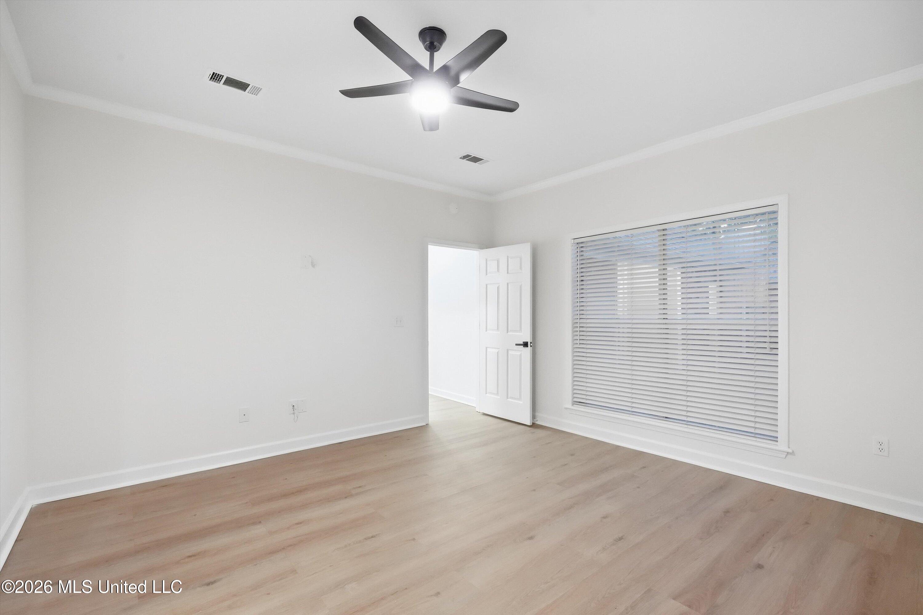 1007 Riverchase N Drive Property Photo 20