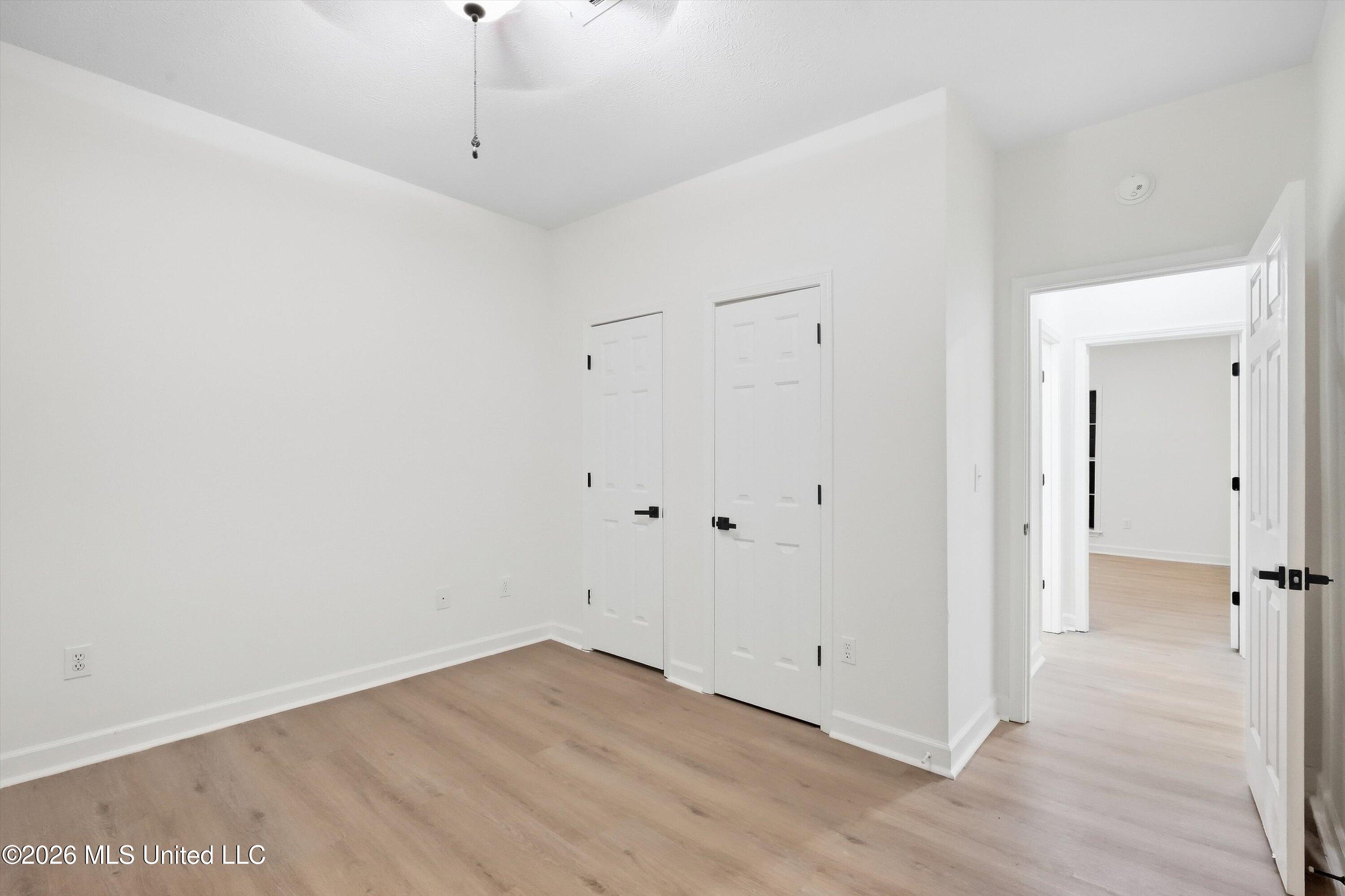 1007 Riverchase N Drive Property Photo 31