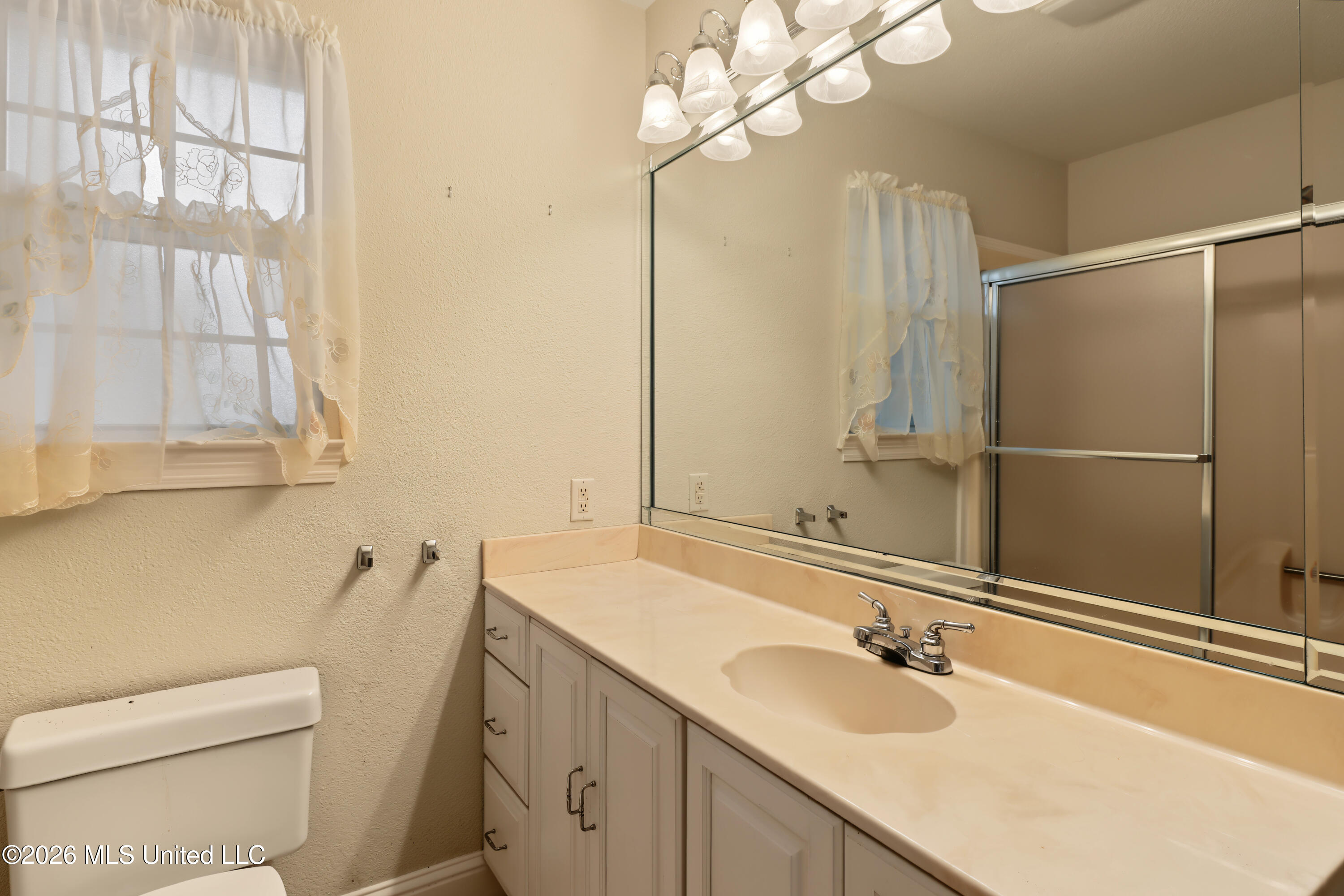 14712 Rue Mornay Drive Property Photo 13