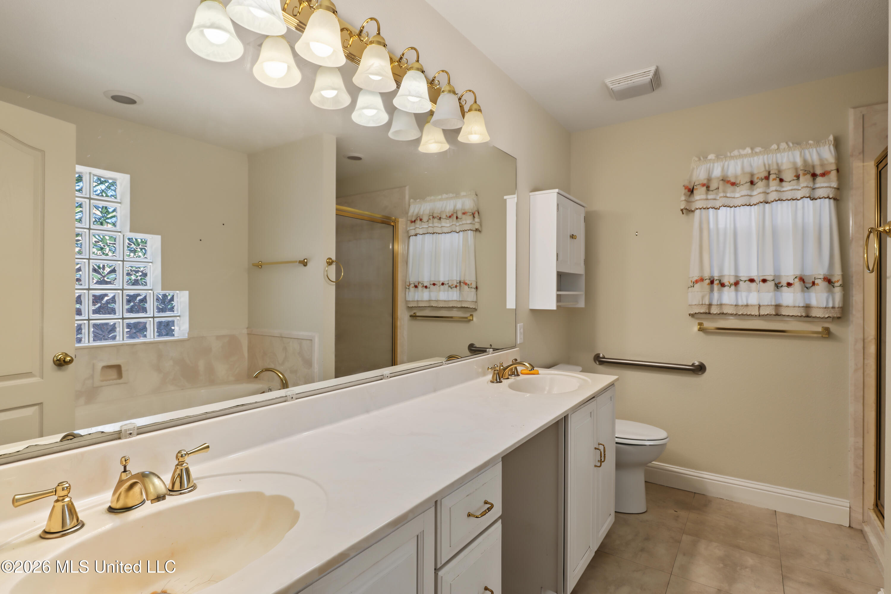14712 Rue Mornay Drive Property Photo 20