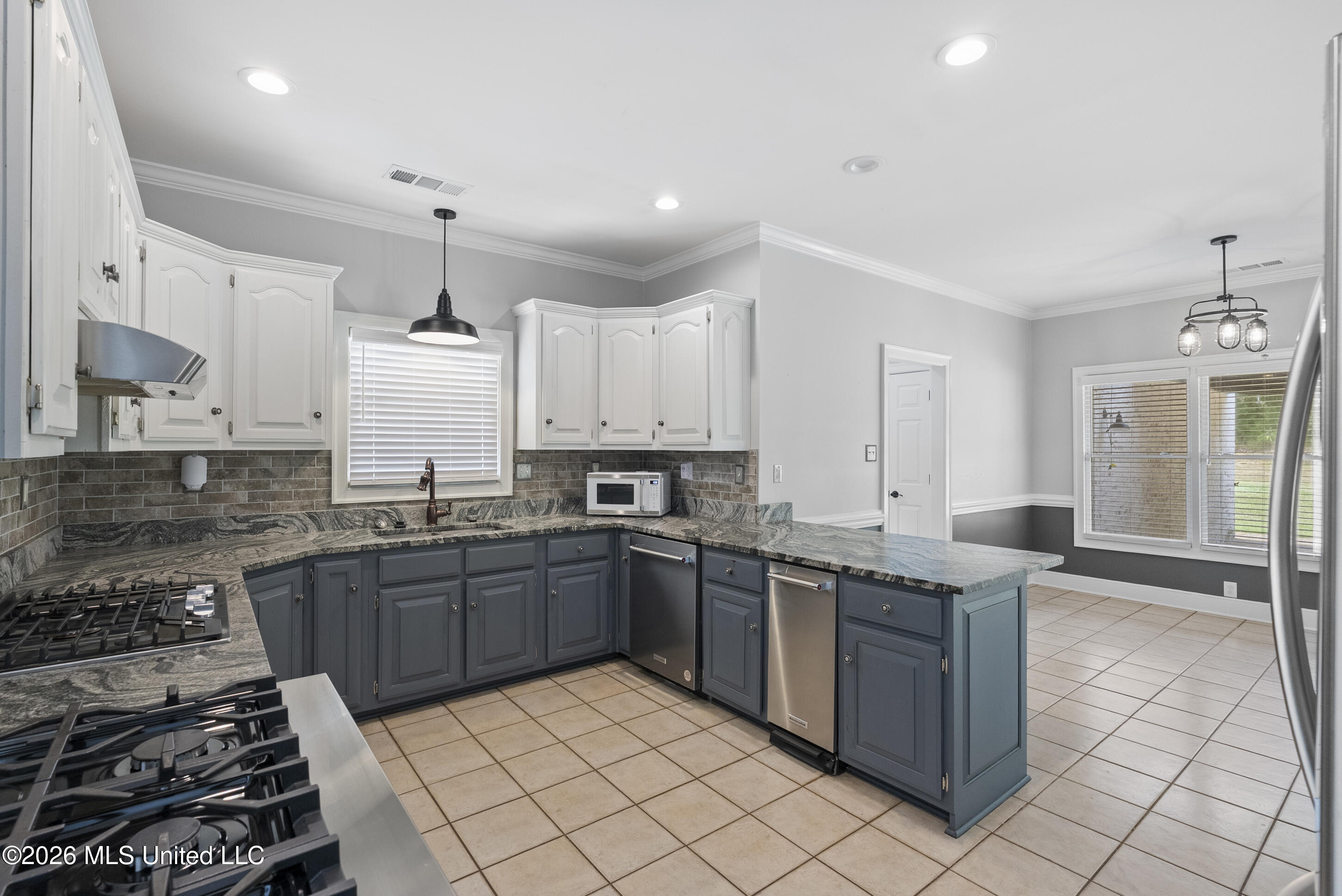 4665 S Fogg Road Property Photo 12