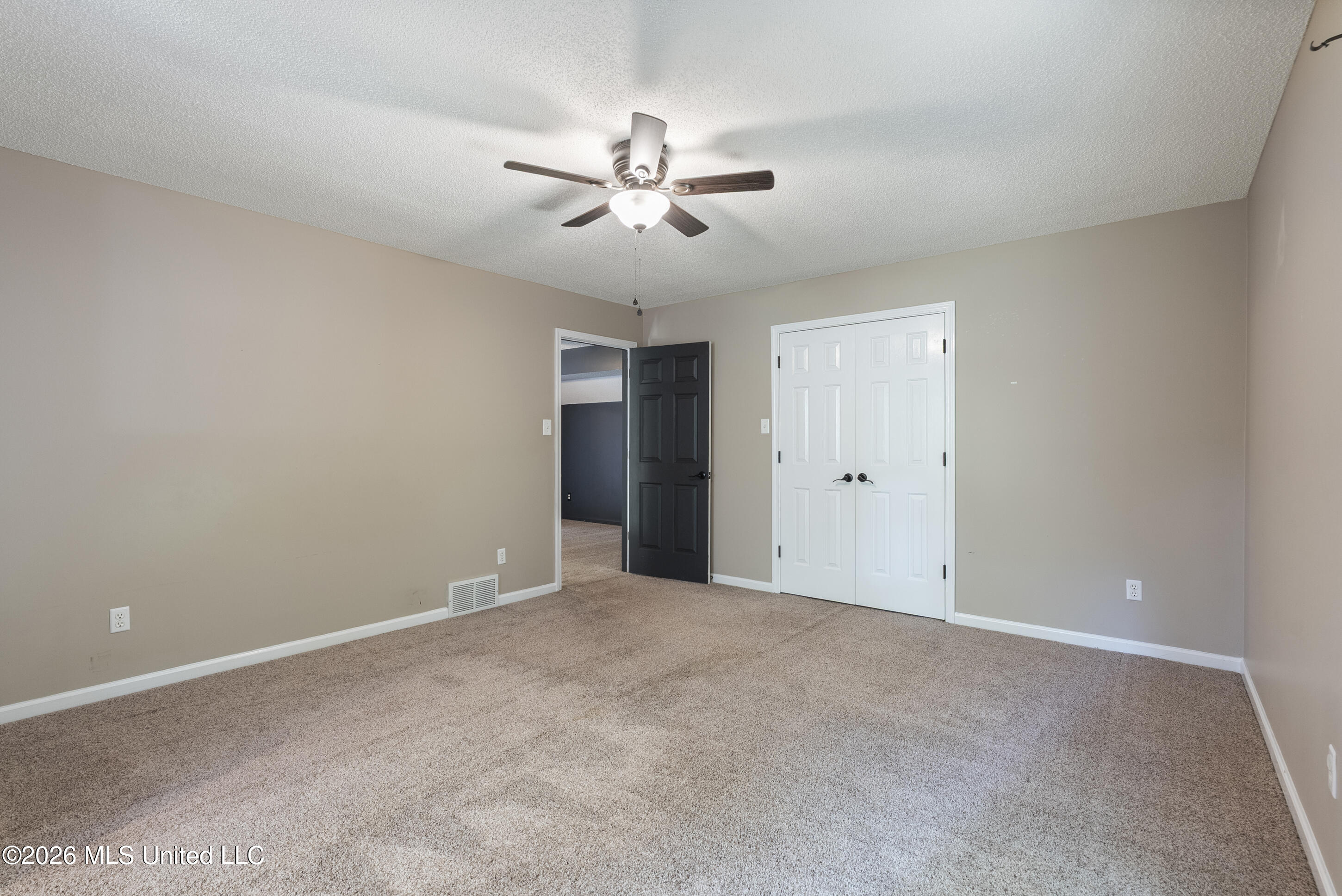 4665 S Fogg Road Property Photo 31