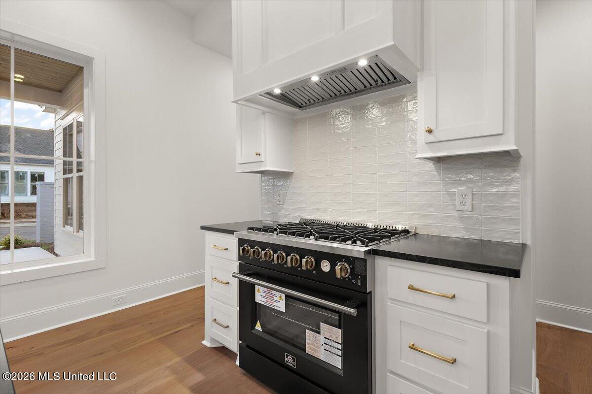 136 Water Street Property Photo 10