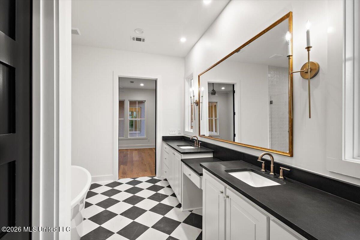 136 Water Street Property Photo 23
