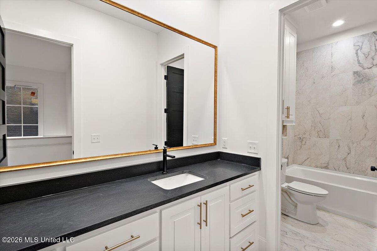 136 Water Street Property Photo 37