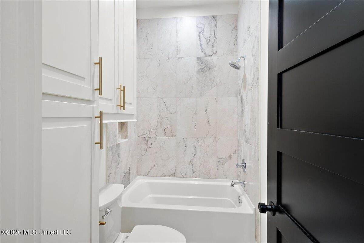 136 Water Street Property Photo 38