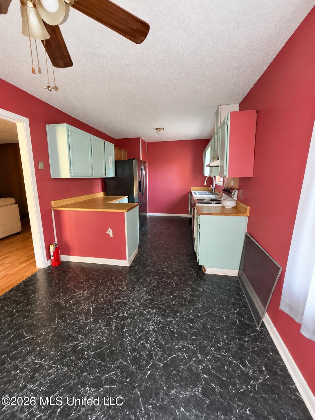 397 Locust Street Property Photo 2