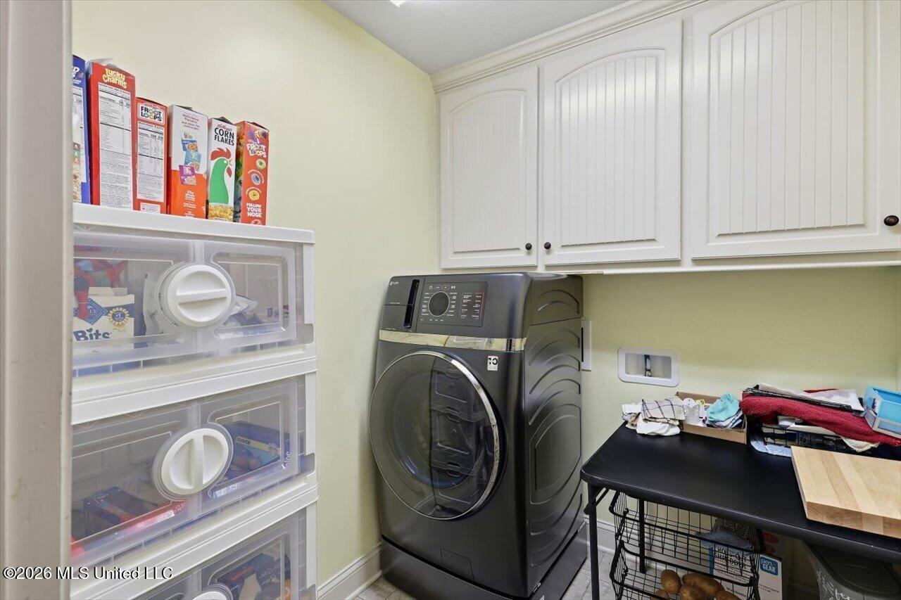 958 Clubhouse Drive Property Photo 16