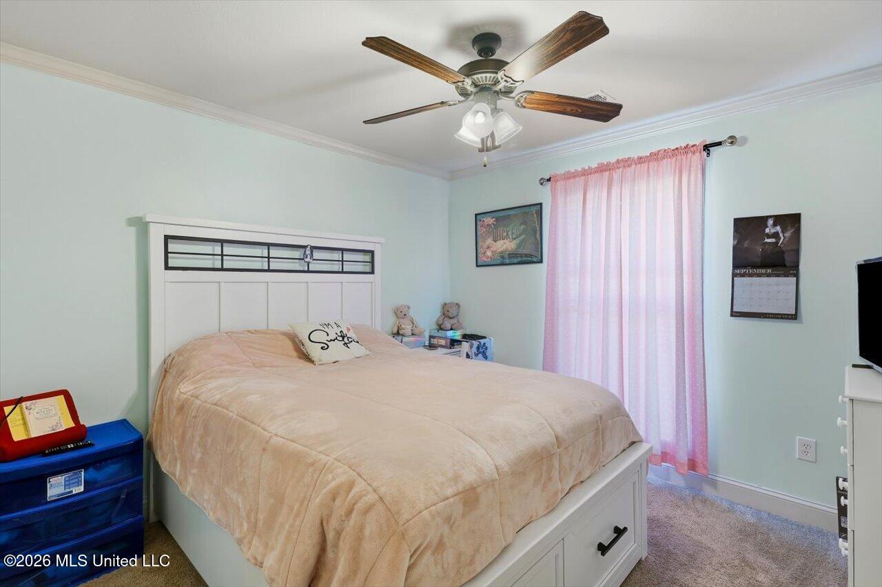 958 Clubhouse Drive Property Photo 21