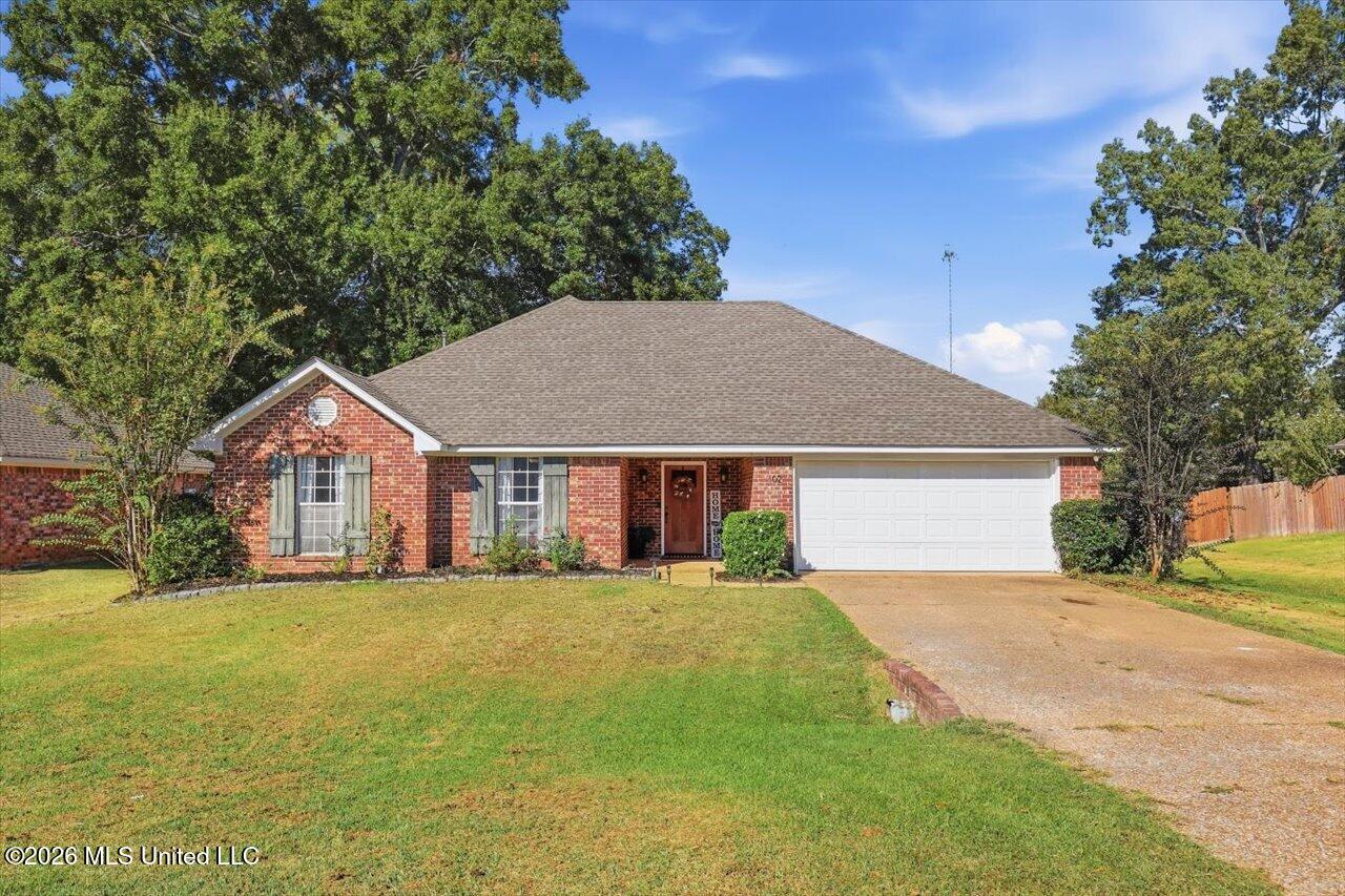 102 Holmar Drive Property Photo 1