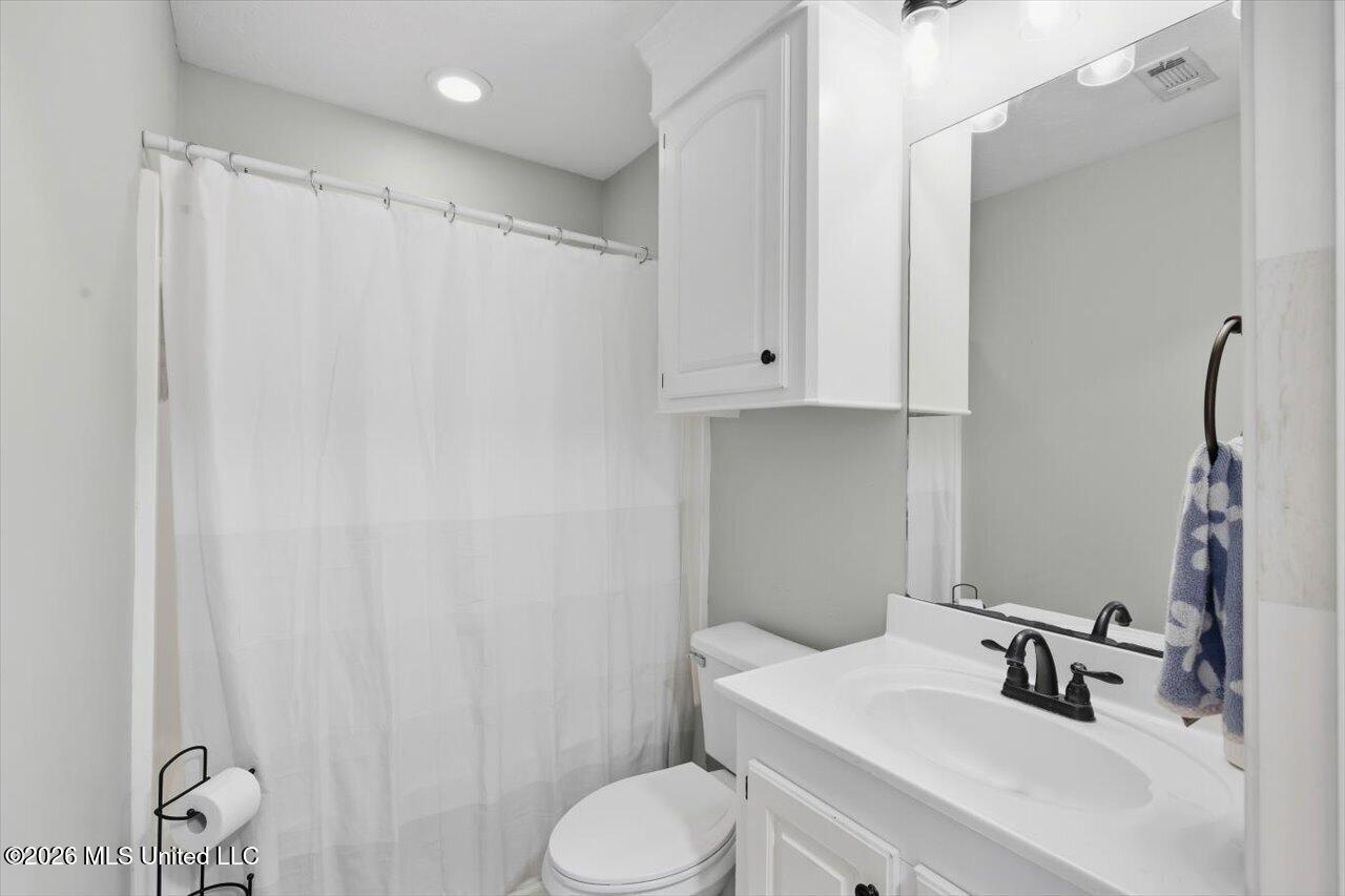 102 Holmar Drive Property Photo 24