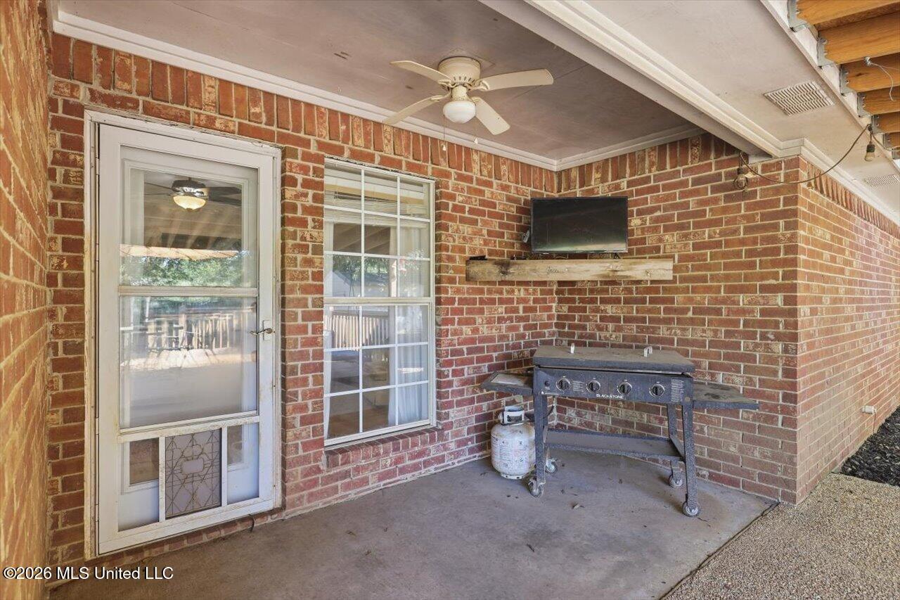 102 Holmar Drive Property Photo 26