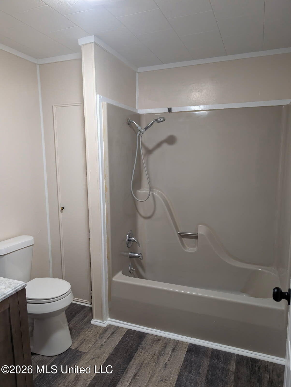 32 Rose Hill Drive Property Photo 5