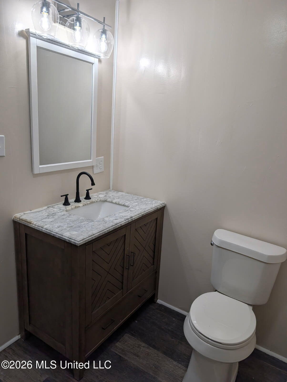 32 Rose Hill Drive Property Photo 6