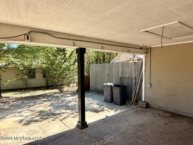 3255 Old Brandon Road Property Photo 3