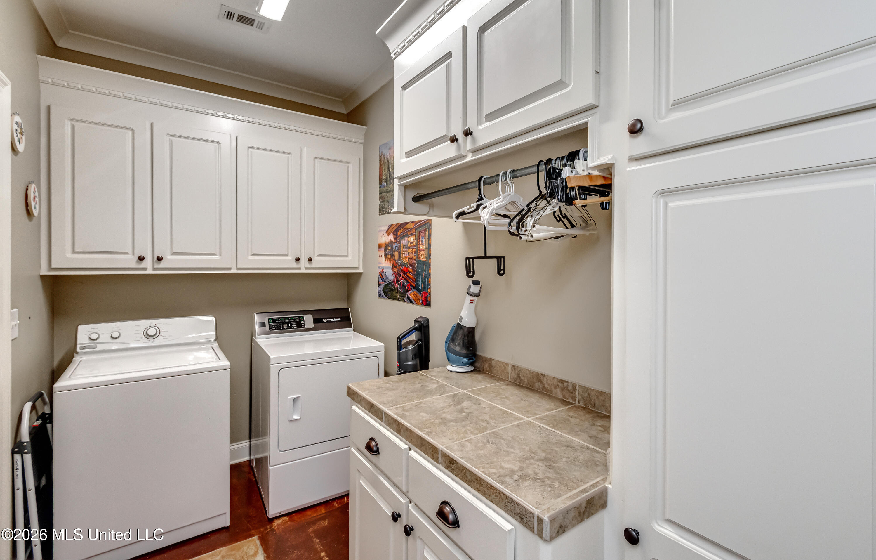 233 Stonebridge Boulevard Property Photo 17