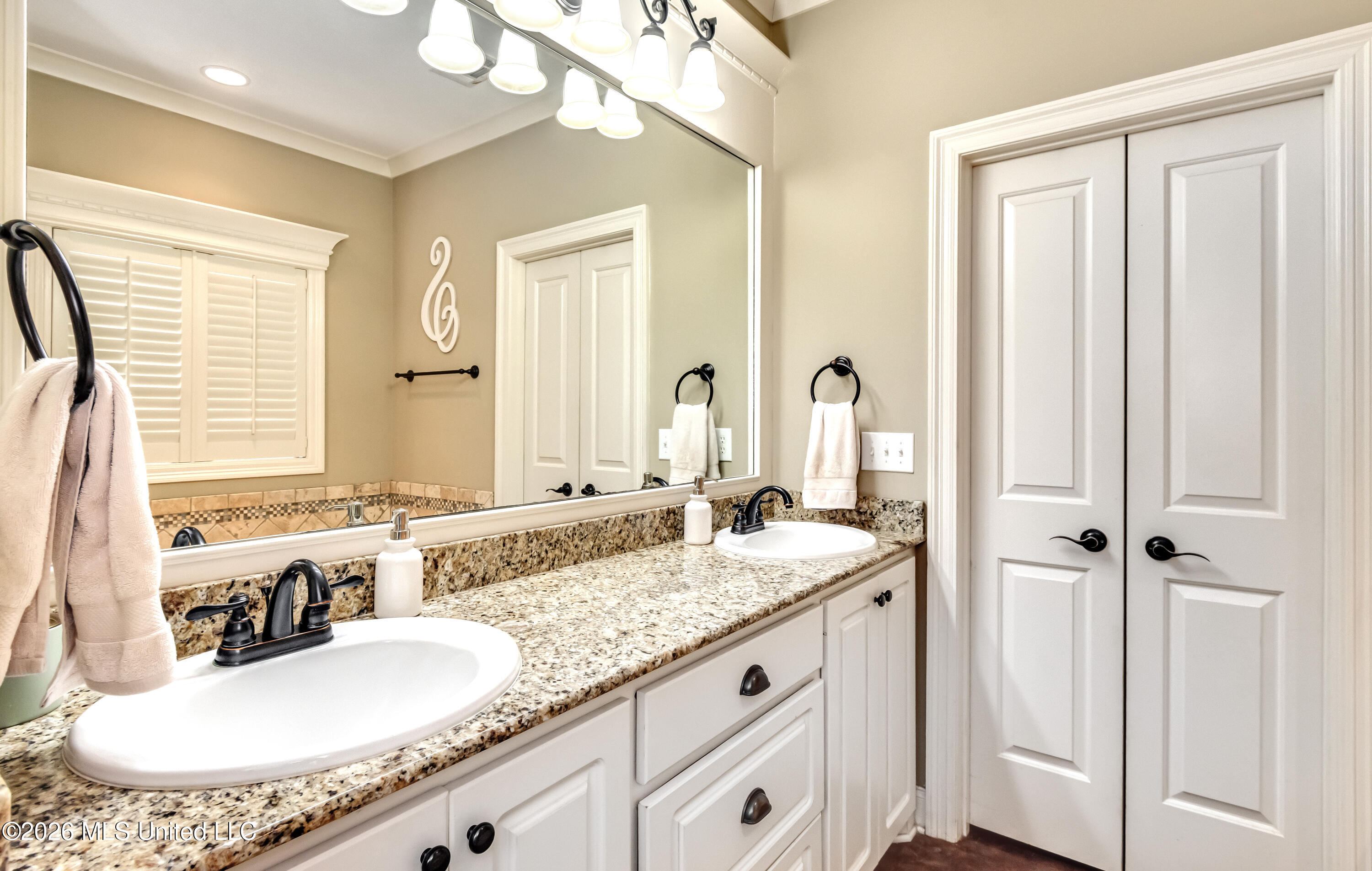 233 Stonebridge Boulevard Property Photo 21