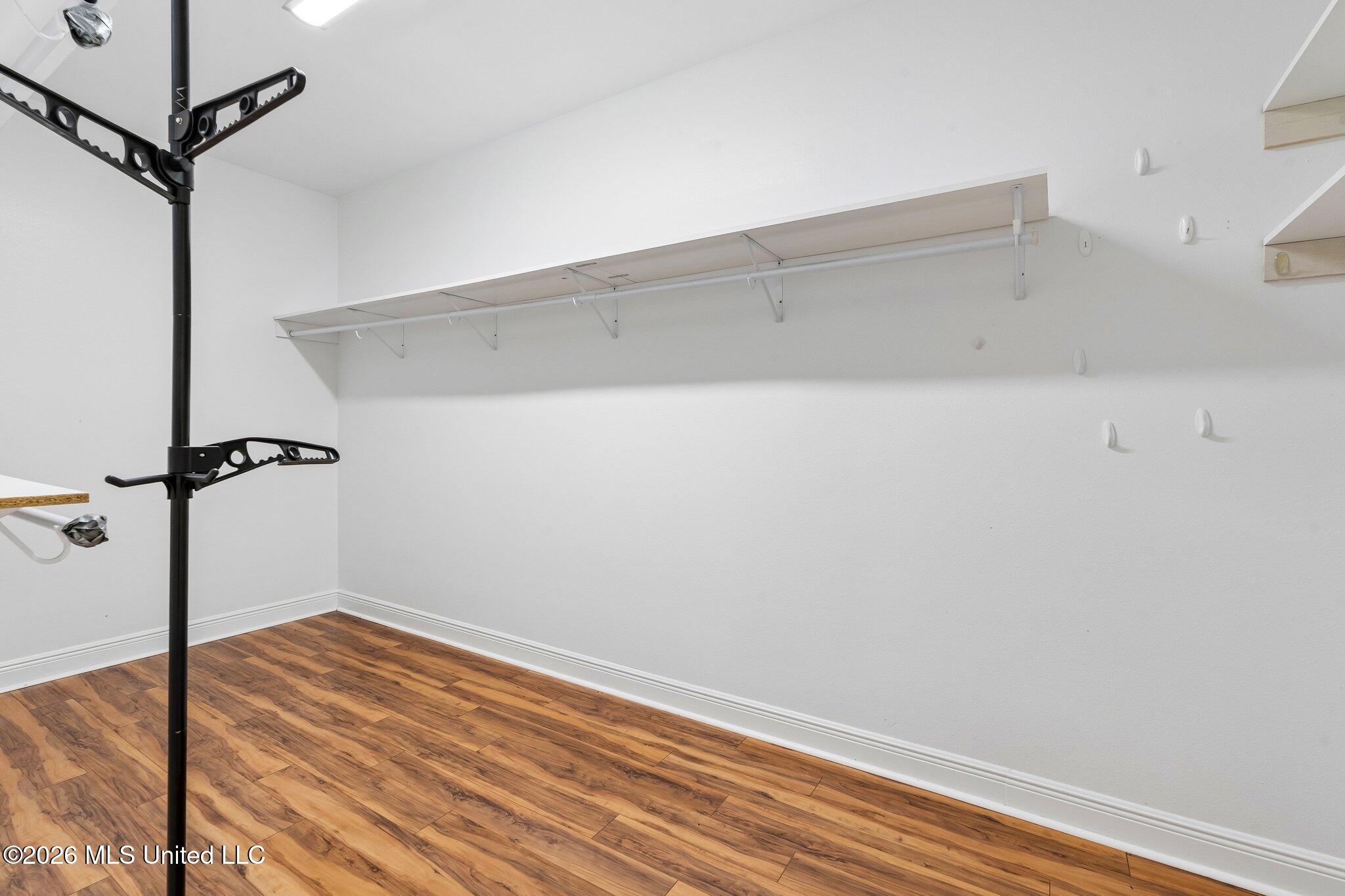 8352 Ridgewood Drive Property Photo 17