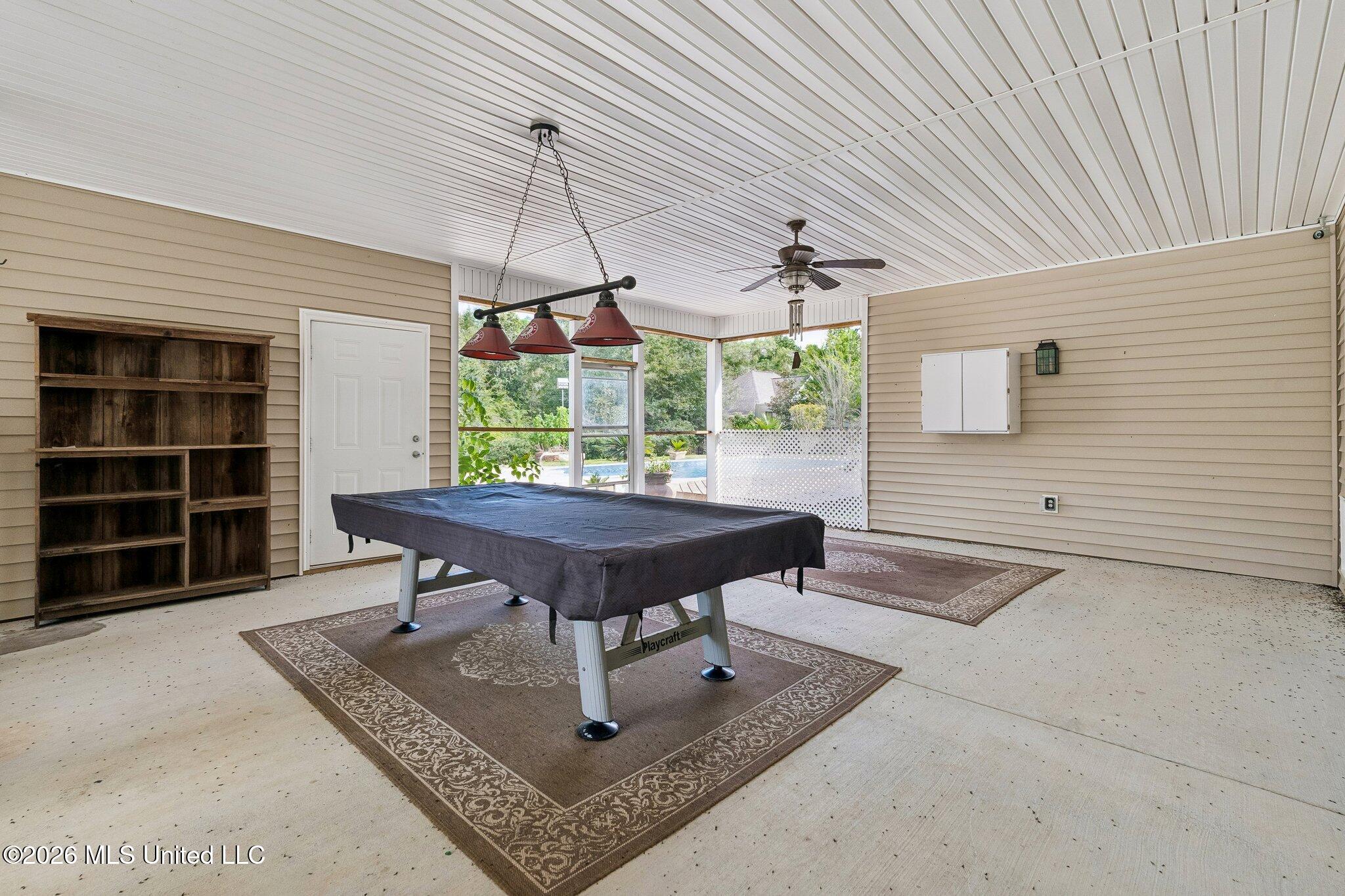 8352 Ridgewood Drive Property Photo 21