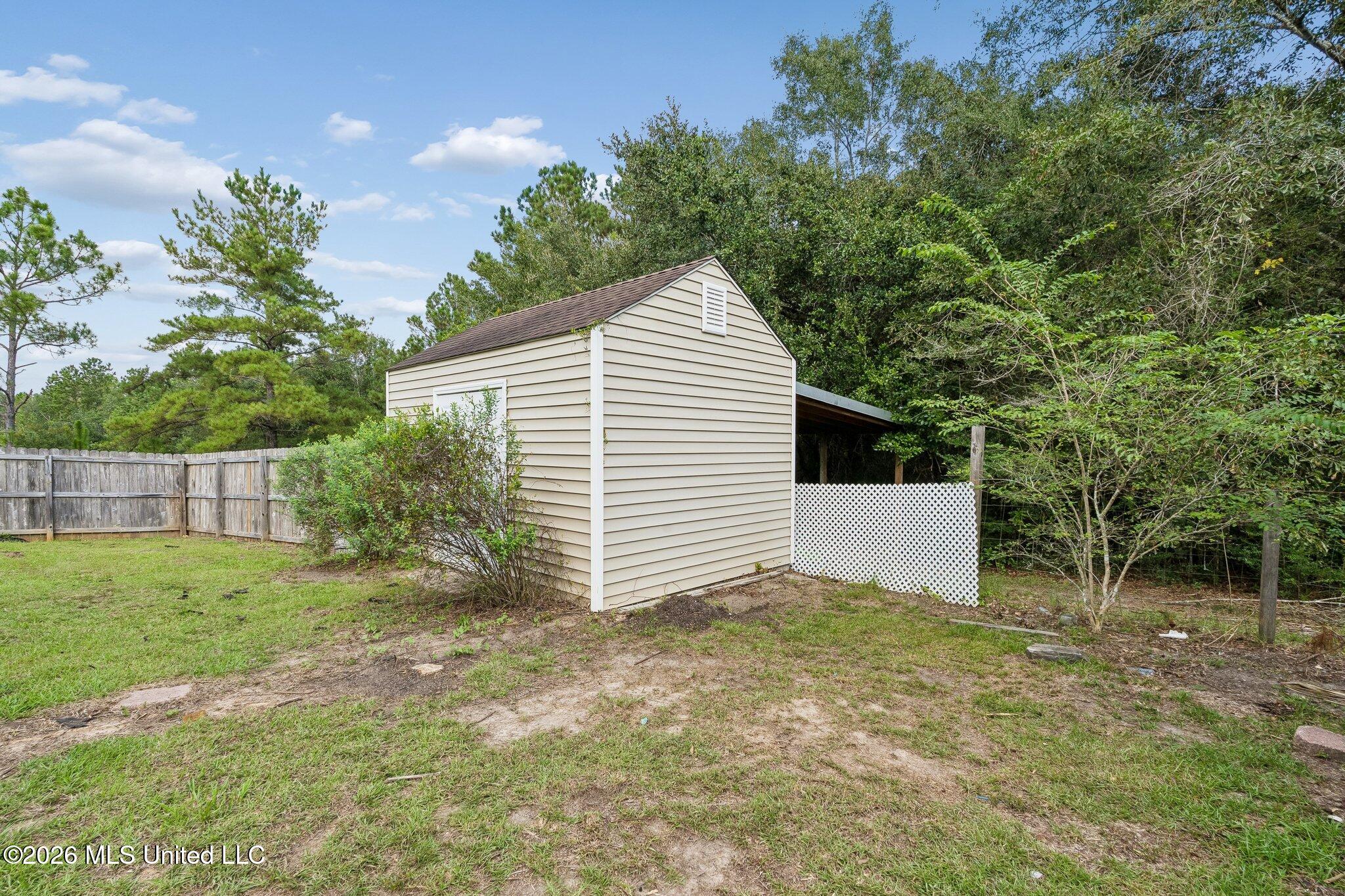 8352 Ridgewood Drive Property Photo 26