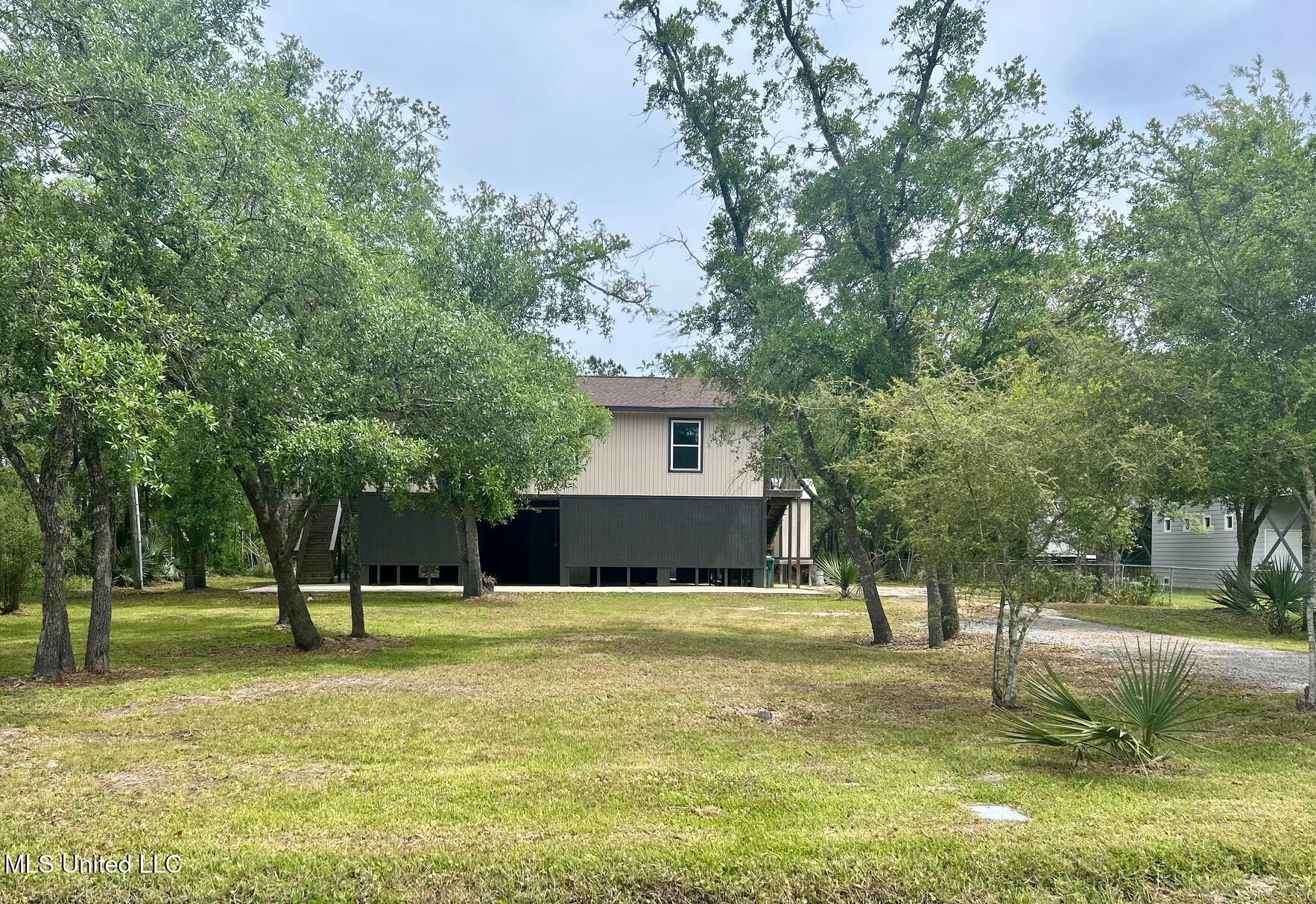 5142 1st Avenue Property Photo 2