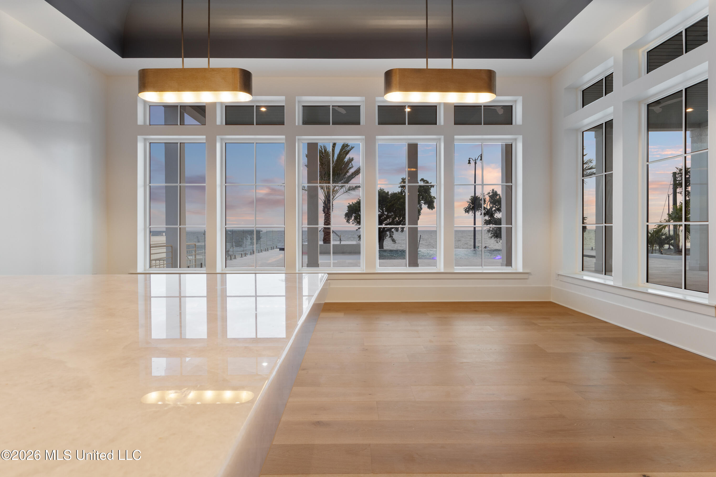 1936 Beach Drive Property Photo 20