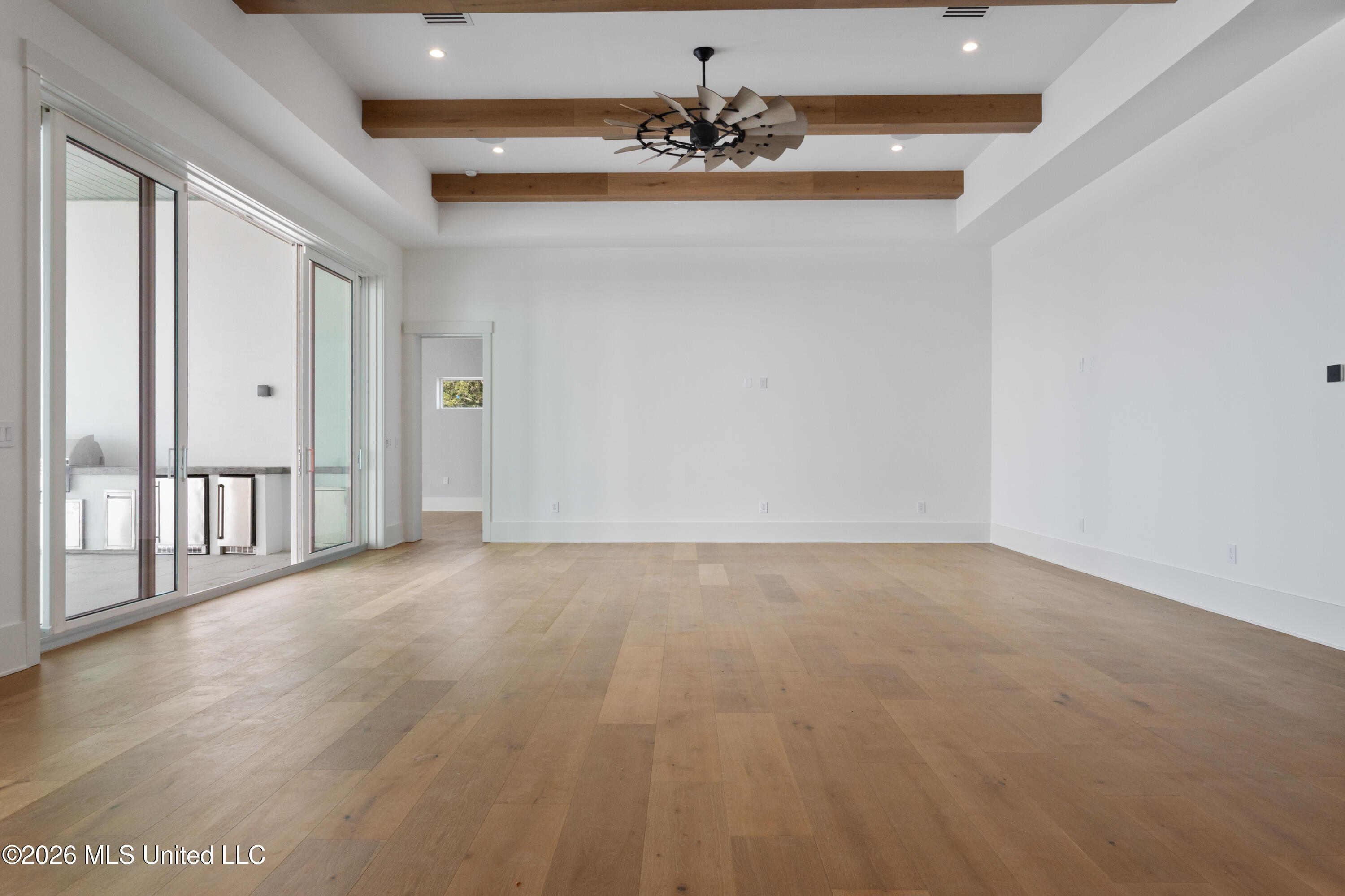 1936 Beach Drive Property Photo 26