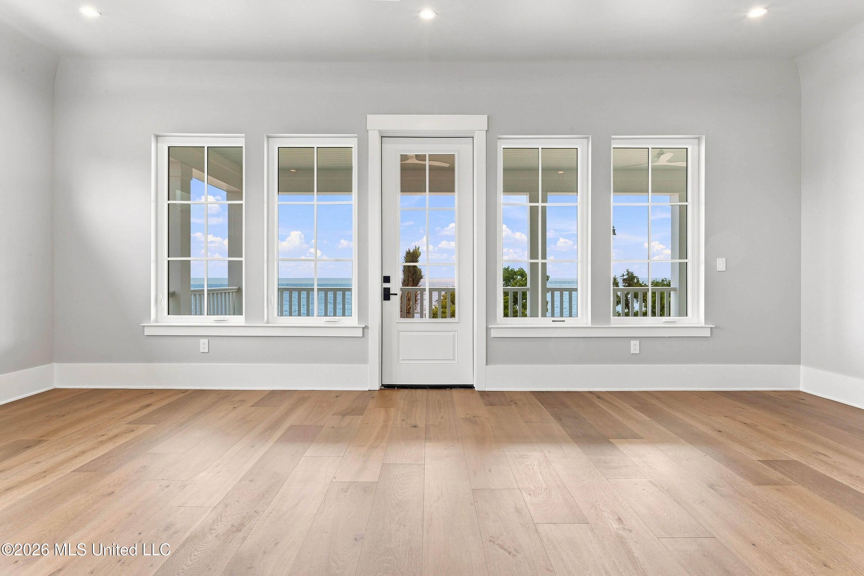 1936 Beach Drive Property Photo 67